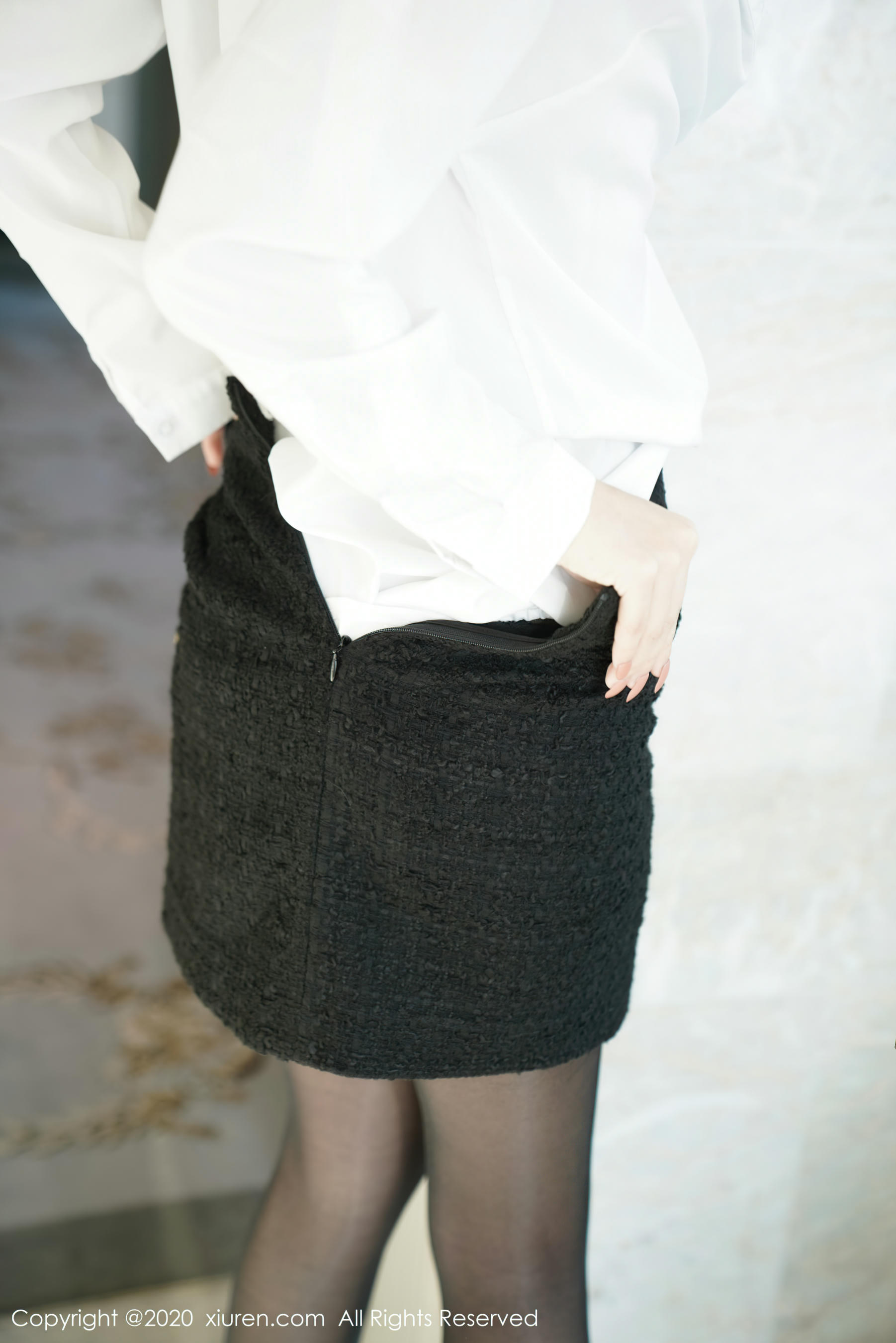 XIUREN秀人网 2020.10.26 VOL.2695 冯木木LRIS 职场ol制服 [77P-729MB]_第4集