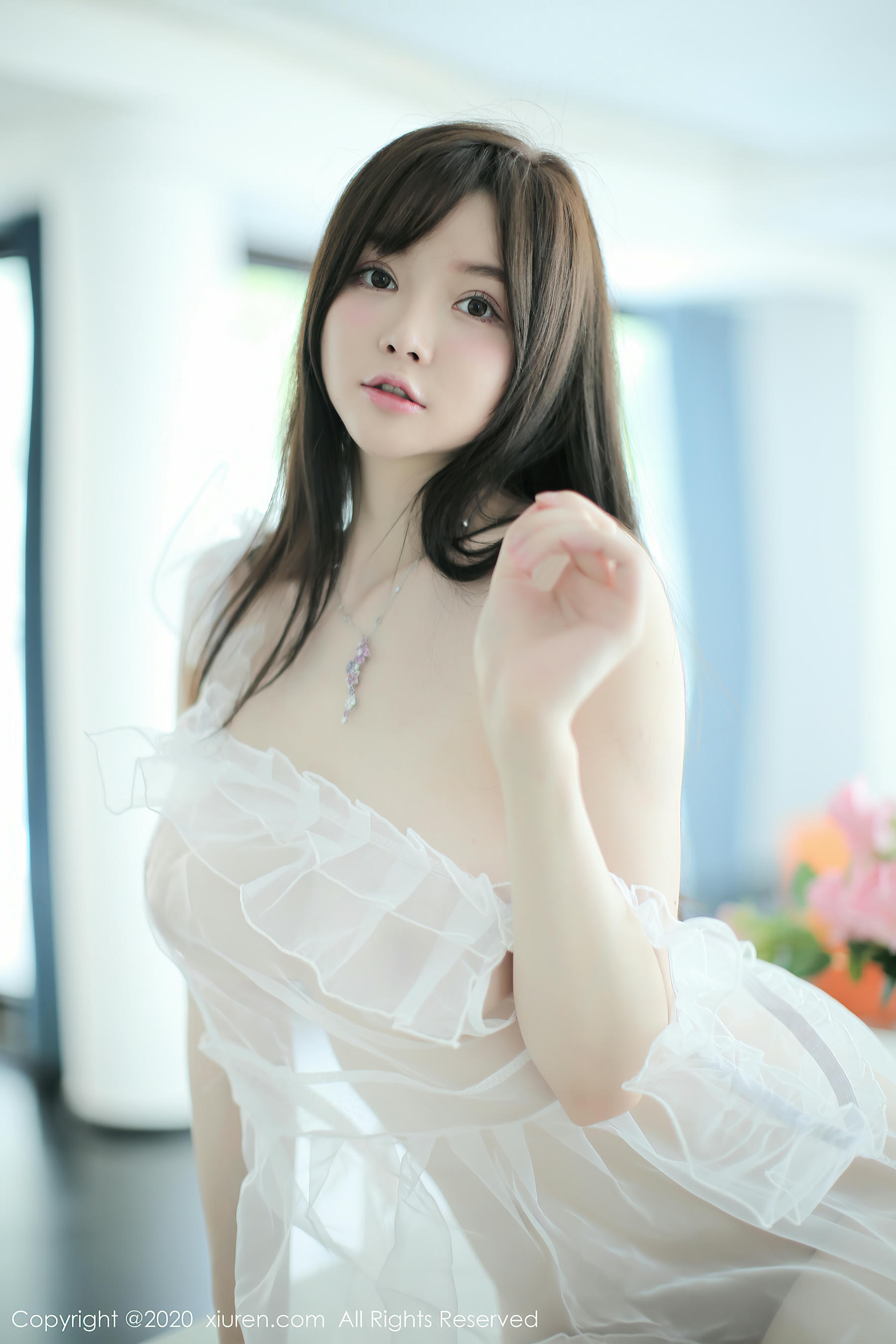[XiuRen秀人网] NO.096 2020.10.16 NO.2660 糯美子Mini 轻薄白色透视服饰 [38P-306MB]_第1集