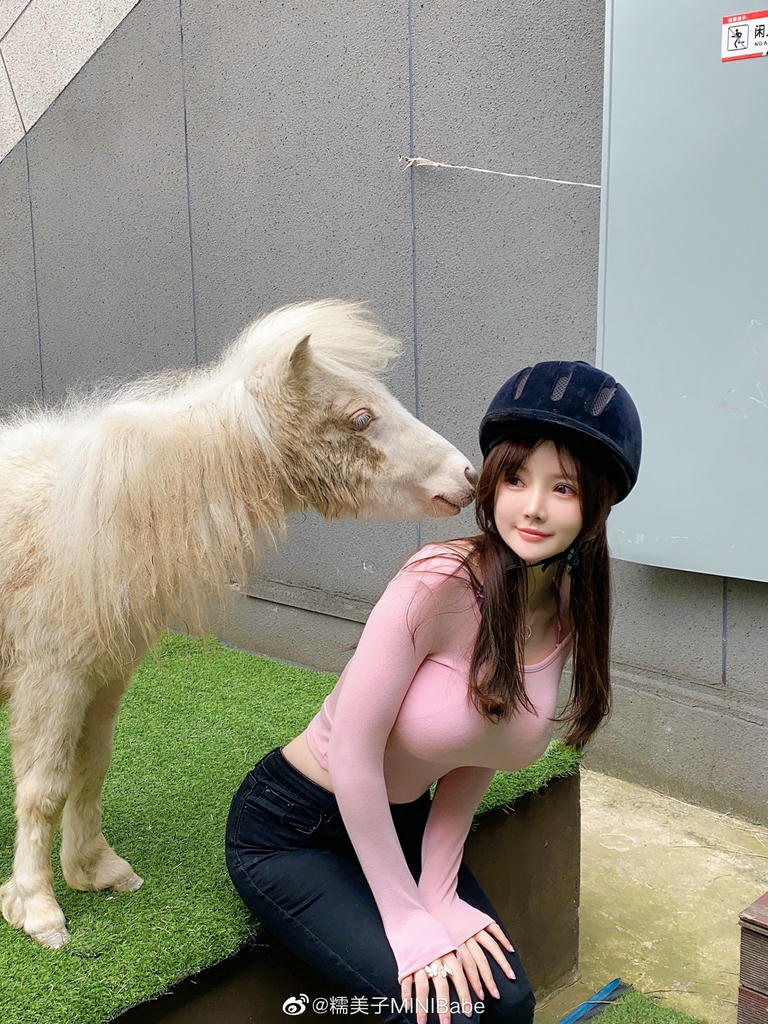 糯美子 Babe推特合集[72V+657P／334MB]_第2集