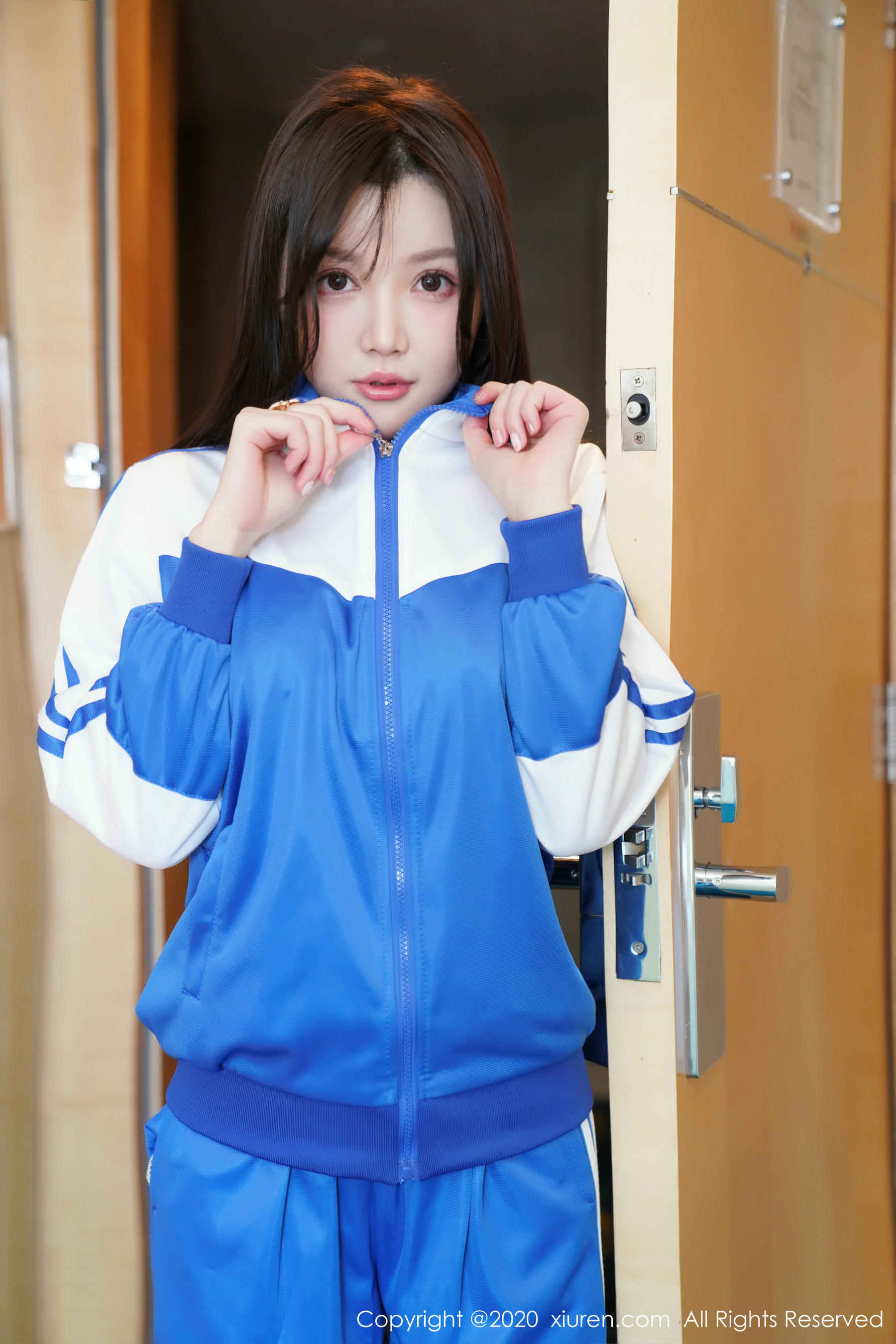[XiuRen秀人网] NO.063 2020.03.30 NO.2113 糯美子Mini 校服 蕾丝 [55P-154MB]_第3集
