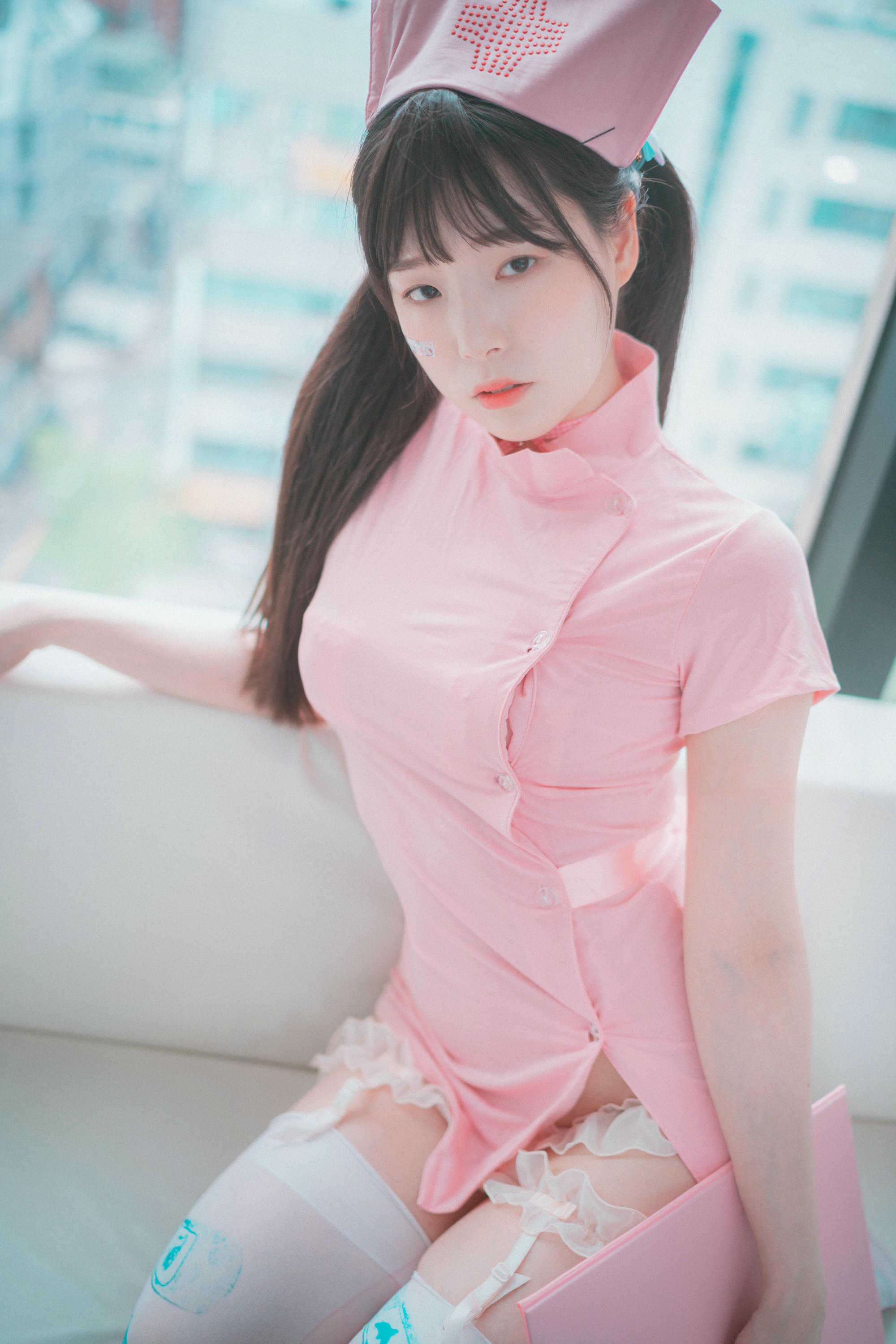 韩国美女-DJAWA Photo Vol.0218 - Nursing Overtime [65P 634MB]_第1集