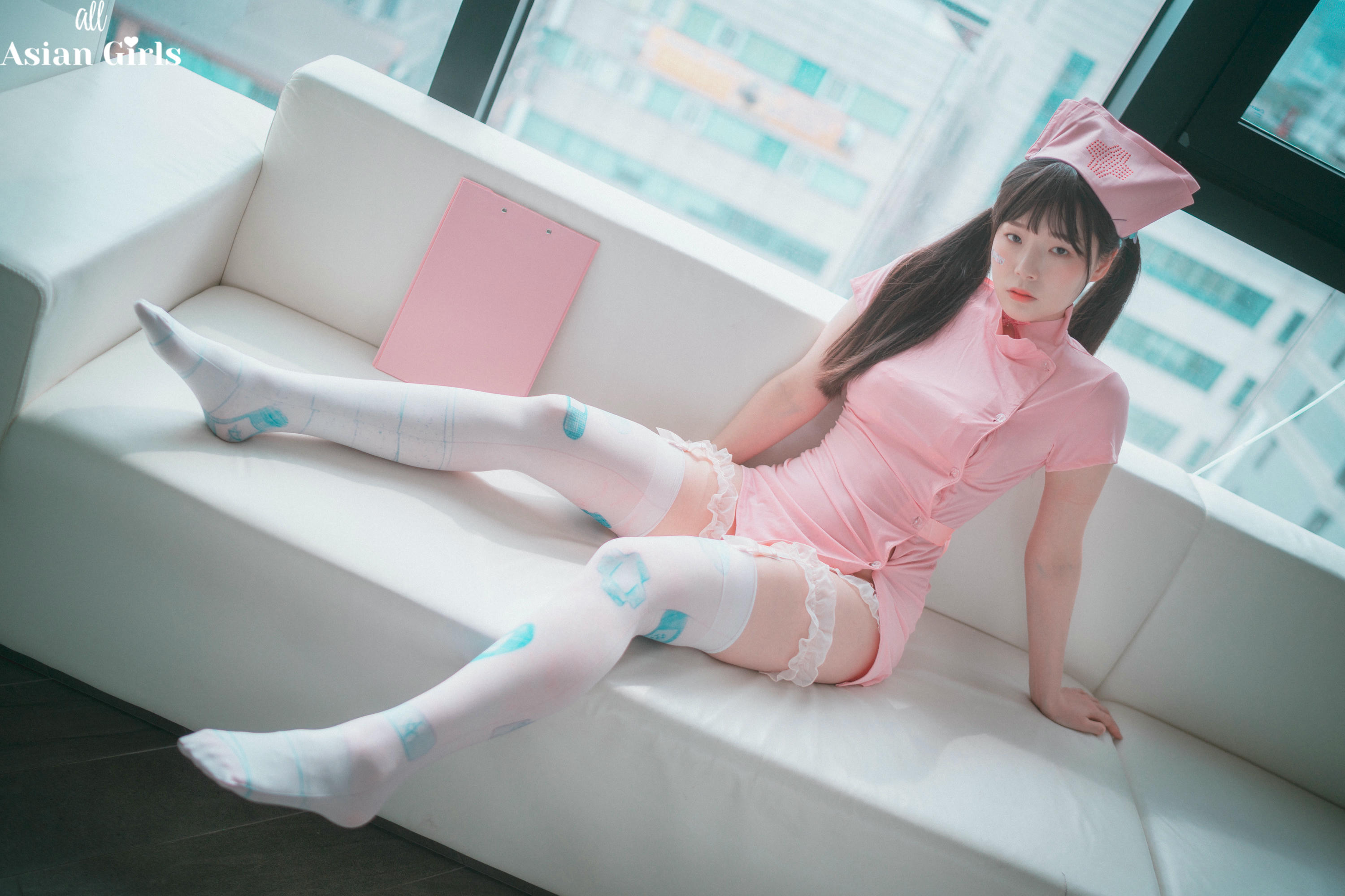 韩国美女-DJAWA Photo Vol.0218 - Nursing Overtime [65P 634MB]_第1集