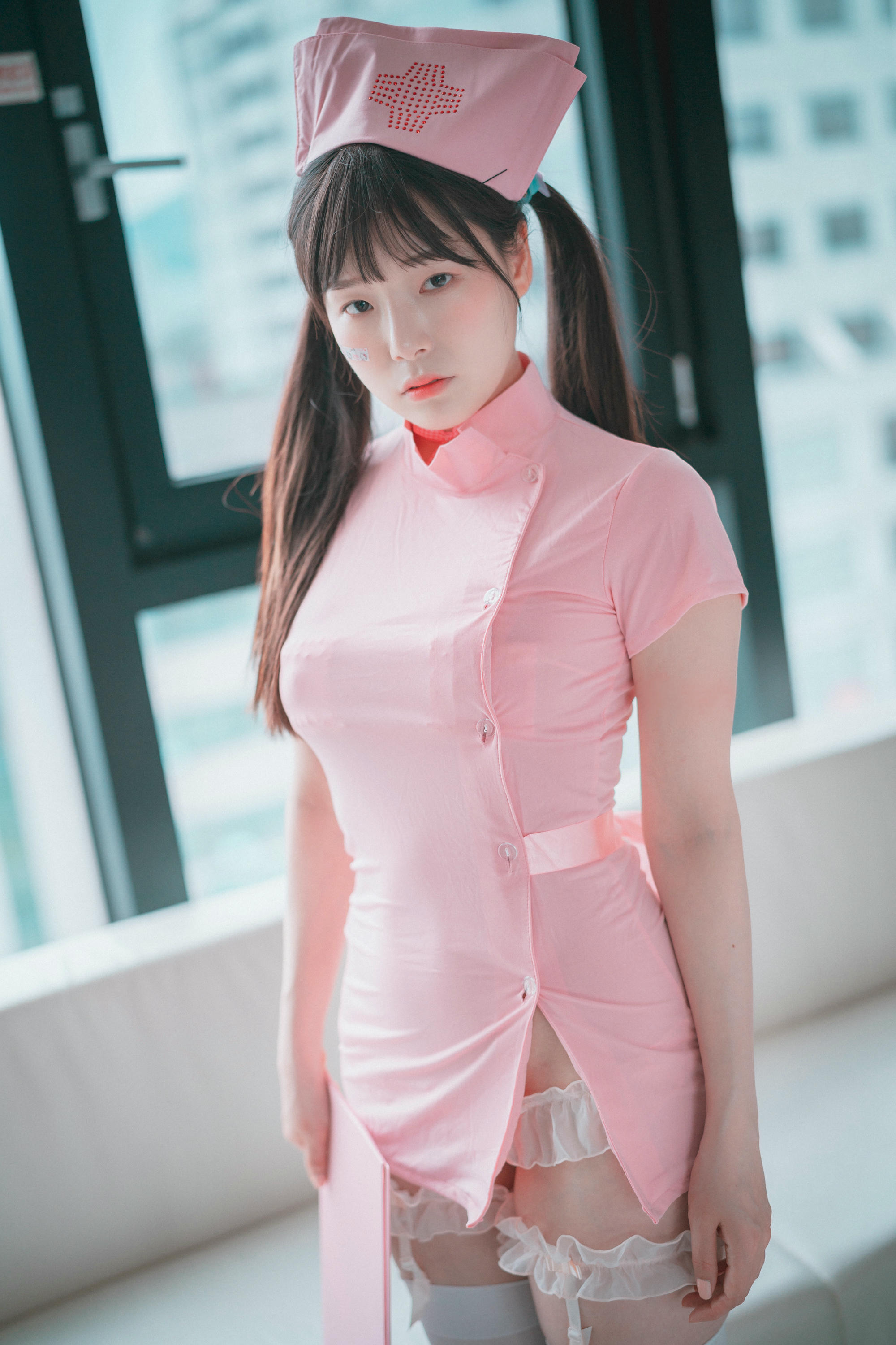 韩国美女-DJAWA Photo Vol.0218 - Nursing Overtime [65P 634MB]_第1集