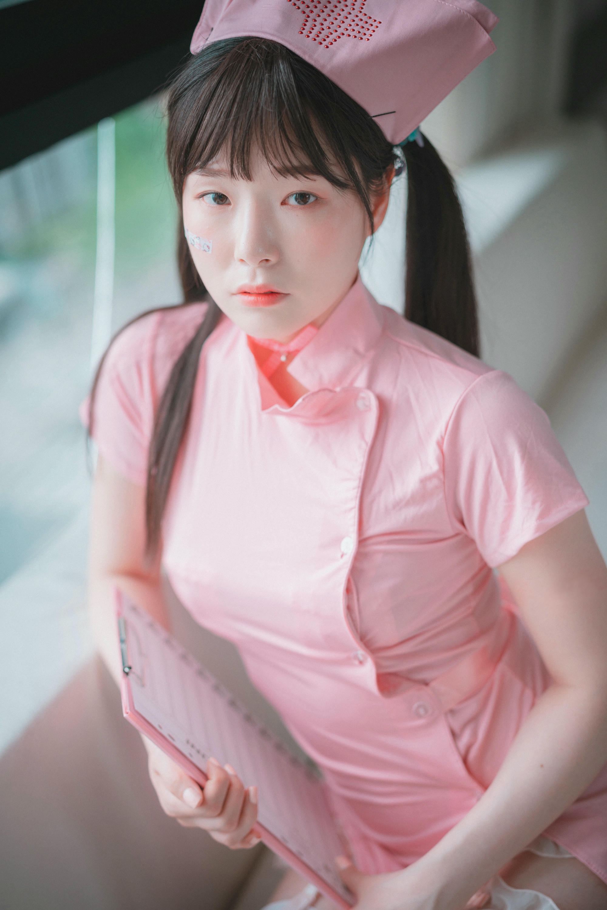 韩国美女-DJAWA Photo Vol.0218 - Nursing Overtime [65P 634MB]_第1集