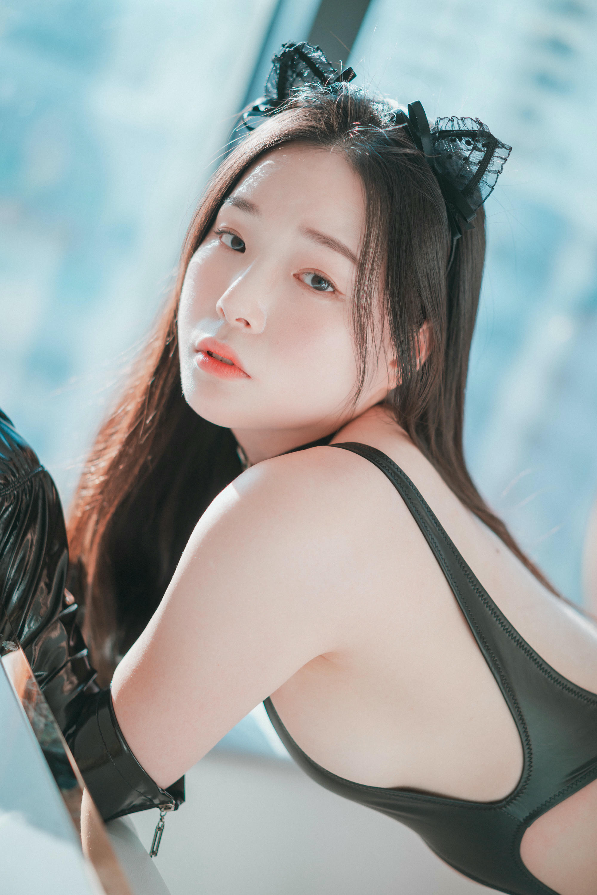 韩国美女-Pia (피아) - NO.024 [DJAWA] Black Cat & Gold Python [71P-710MB]_第1集