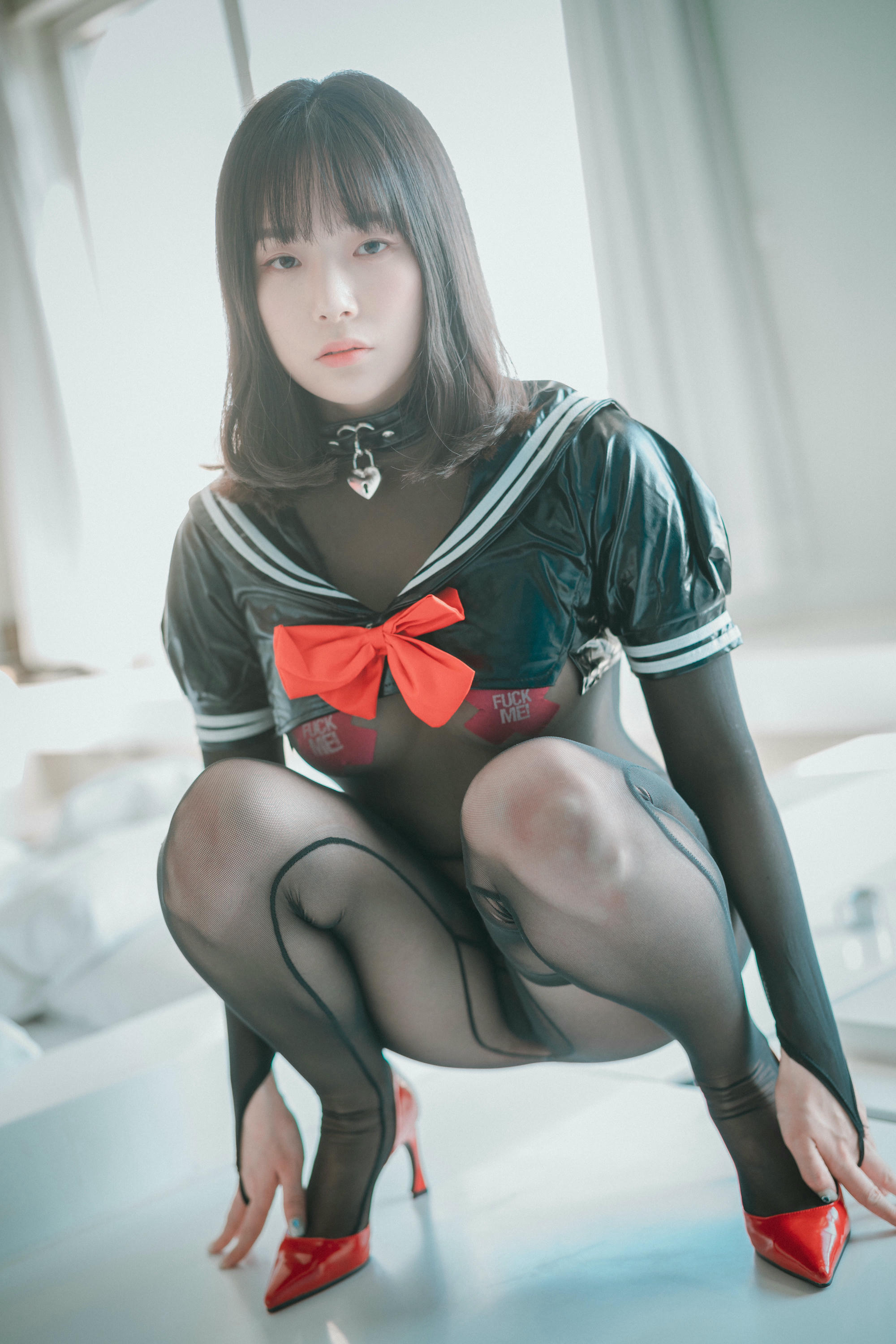 韩国美女-Pia (피아) - NO.029 [DJAWA] Leather Black Schoolgirl [102P-937MB]_第1集