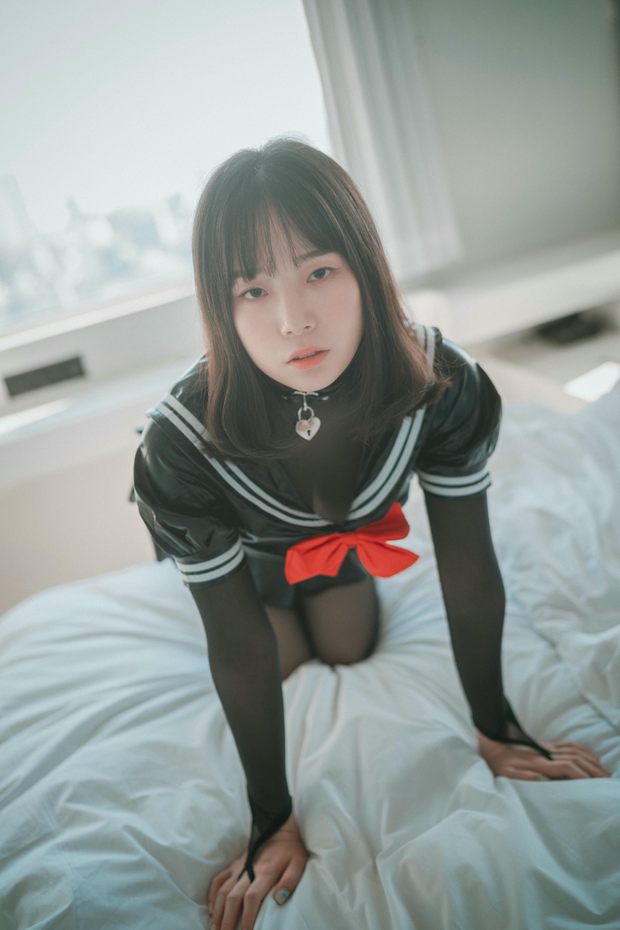 韩国美女-Pia (피아) - NO.029 [DJAWA] Leather Black Schoolgirl [102P-937MB]_第2集
