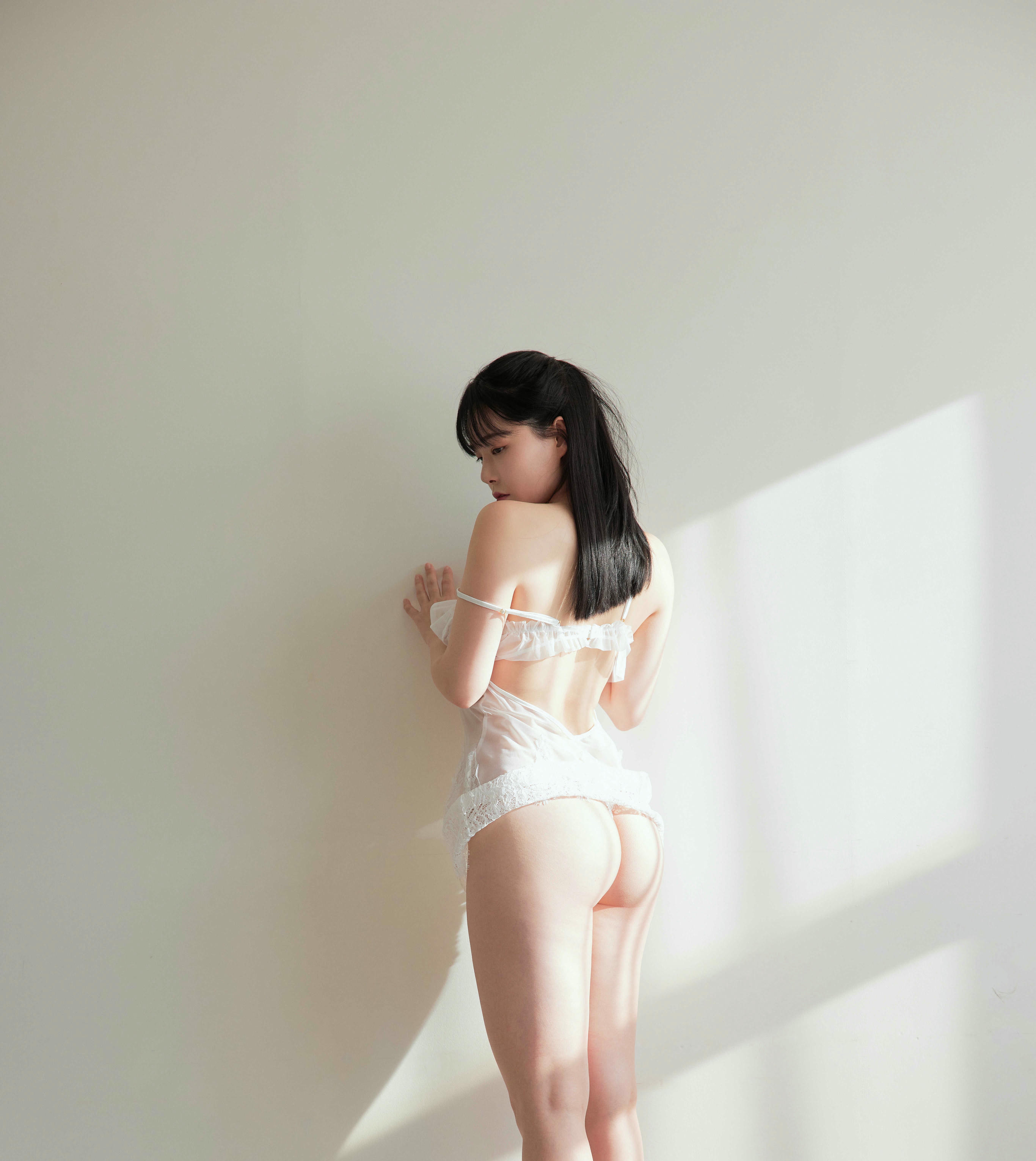 韩国美女-Pia (피아) NO.056 LEEHEE EXPRESS LEHC-078A Sir.Bean (피아) [57P／113MB]_第1集