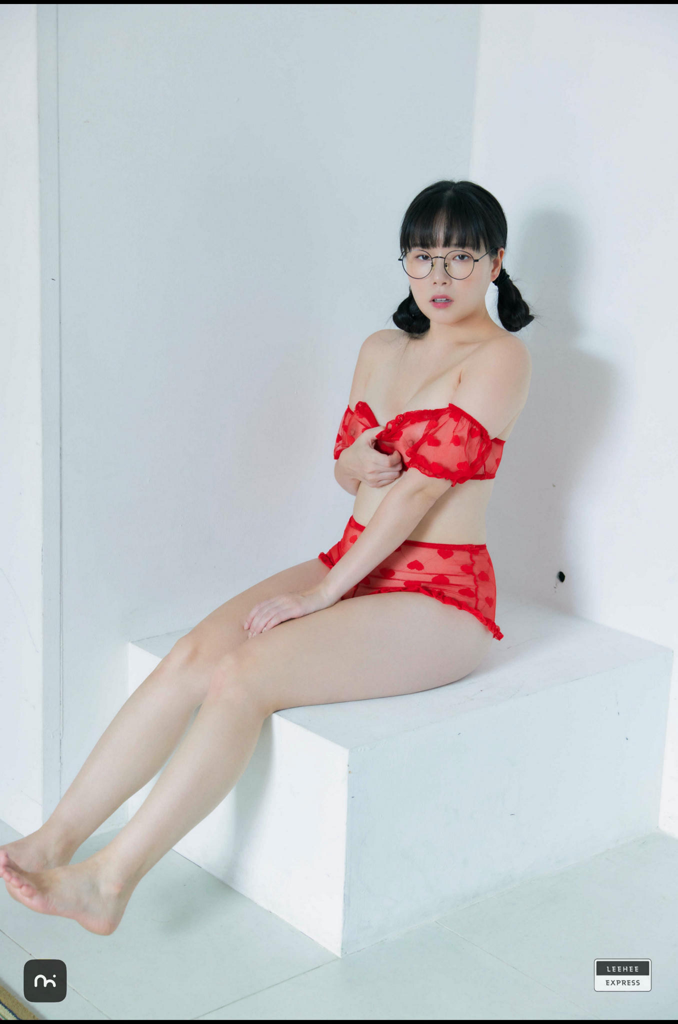 韩国美女-Pia (피아) NO.076 LEEHEE EXPRESS LEDB-143A Sir.Bean (피아) [52P171MB]_第2集