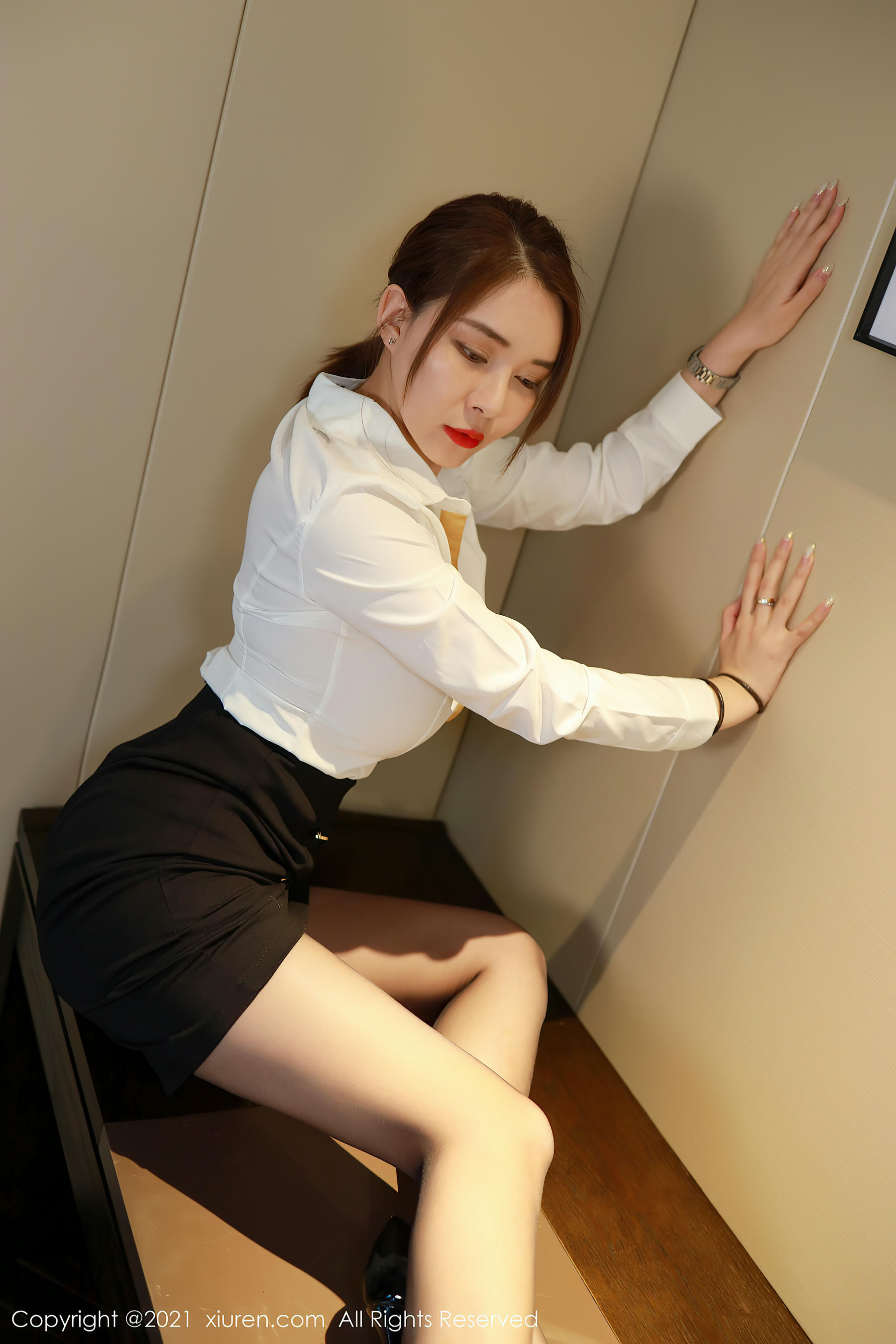 XIUREN秀人网 2021.01.04 NO.2965 凯竹·廿十[34+1P／363MB]_第2集