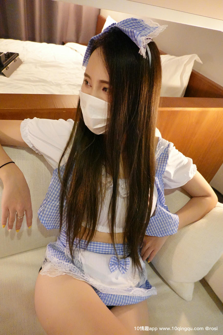 ROSI写真 口罩系列 2019.04.13 NO.1035[32P38.3M]_第1集