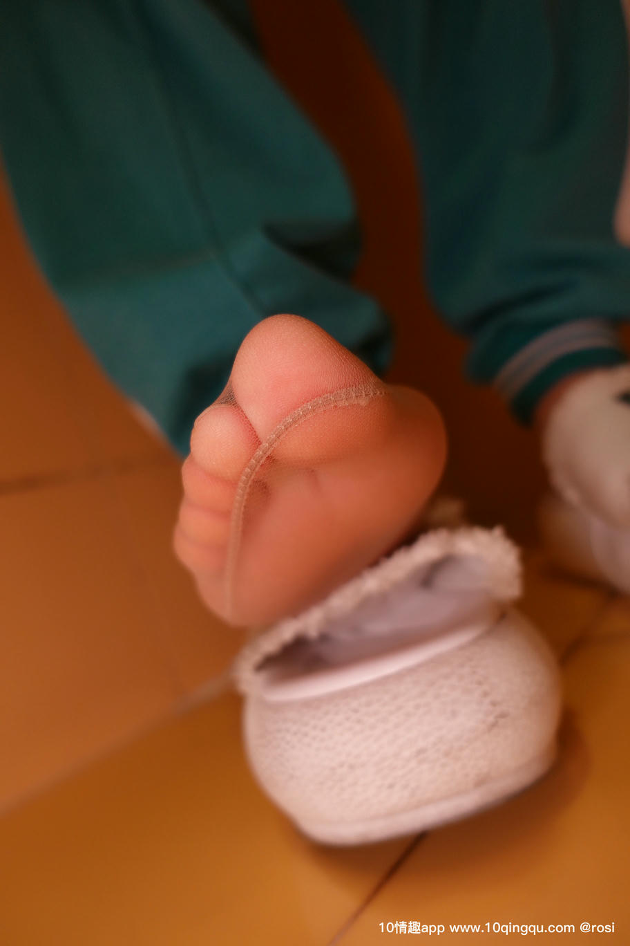 ROSI写真 口罩系列 2019.07.15 NO.1128[60+1P45M]_第1集