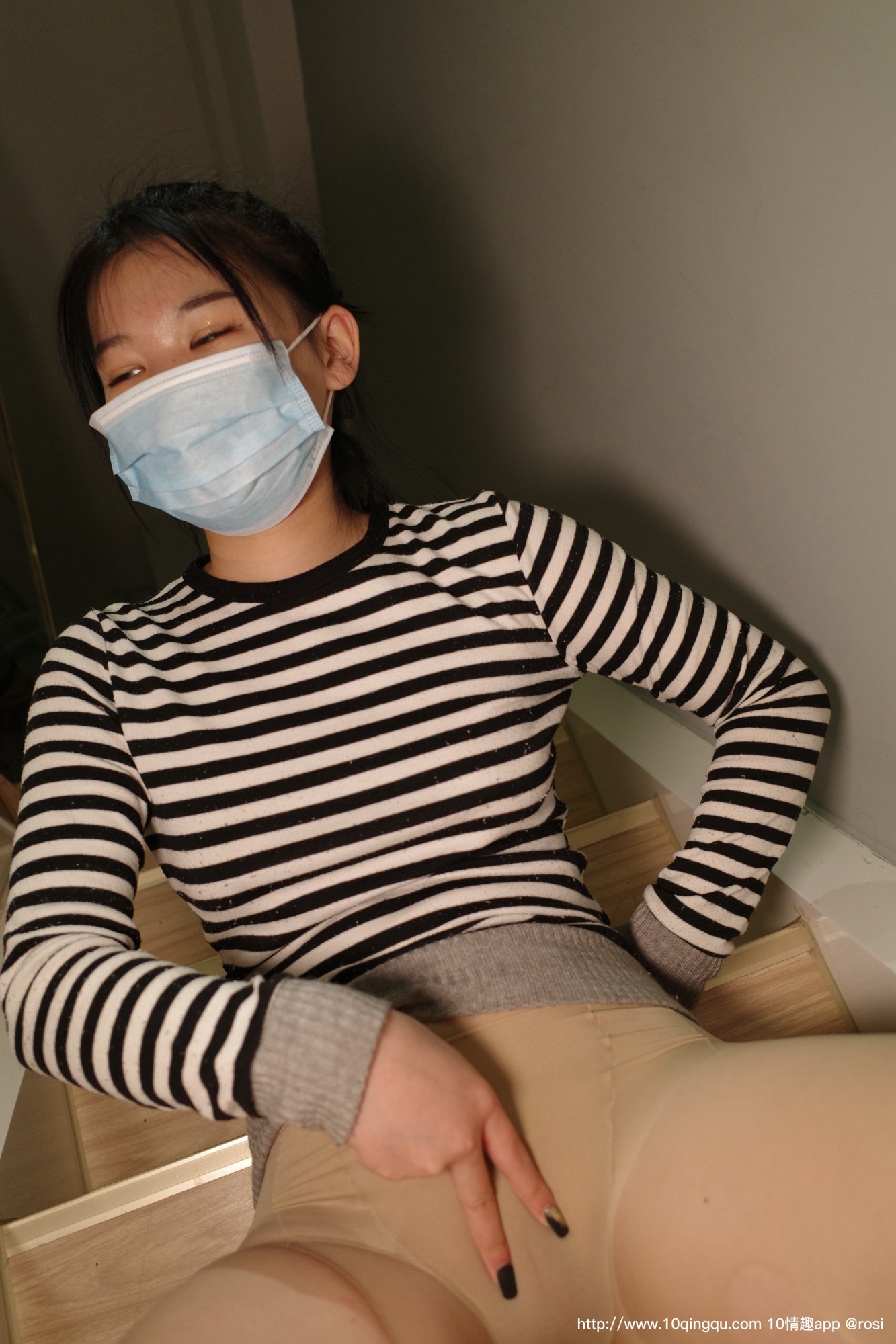 ROSI写真 口罩系列 2020.03.27 NO.1384[64+1P／23.8M]_第4集