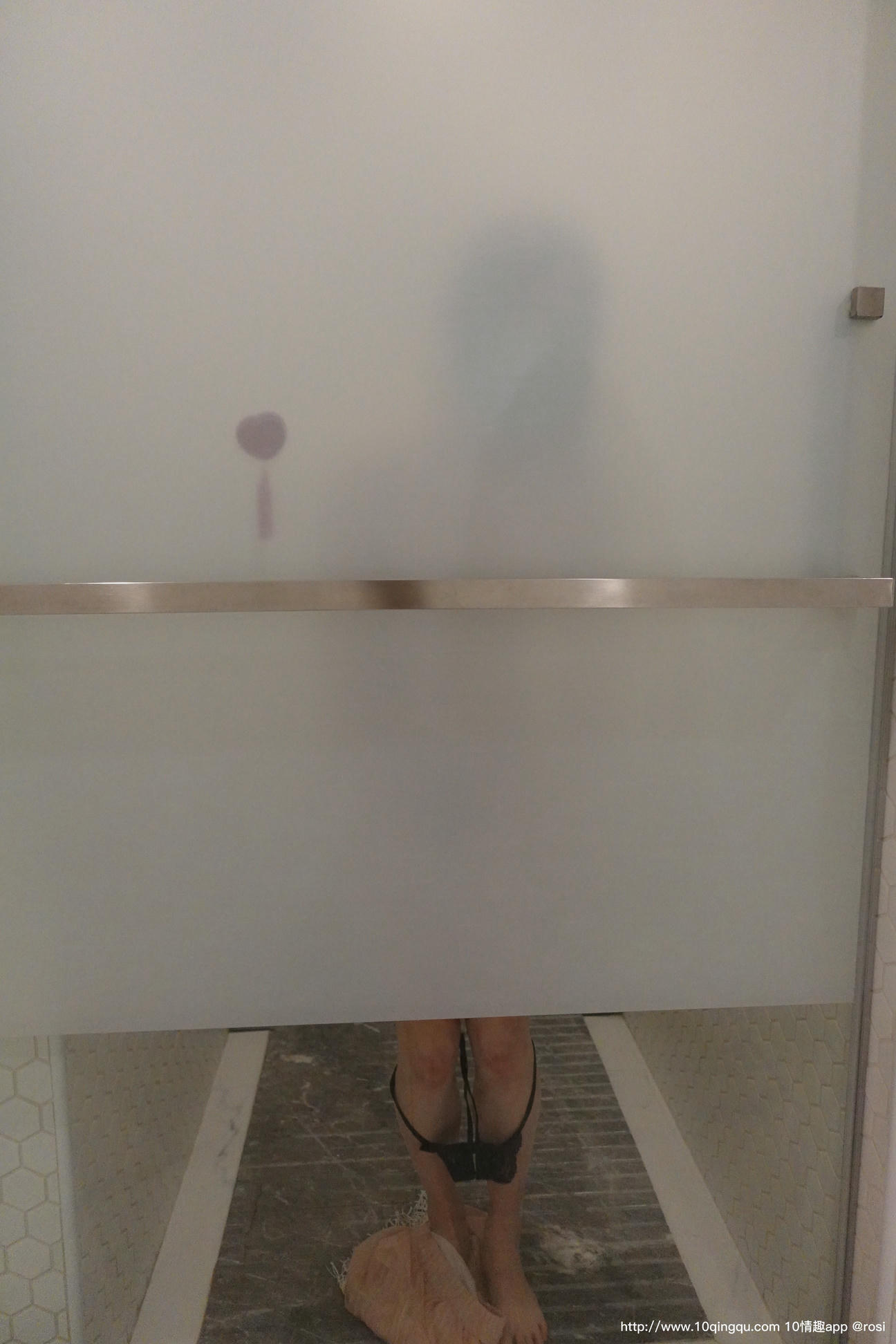 ROSI写真 口罩系列 2020.09.26 NO.1567[61+1P／84.1MB]_第3集