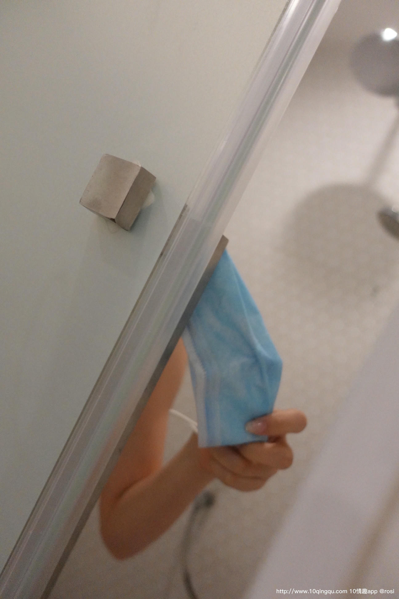 ROSI写真 口罩系列 2020.09.26 NO.1567[61+1P／84.1MB]_第3集