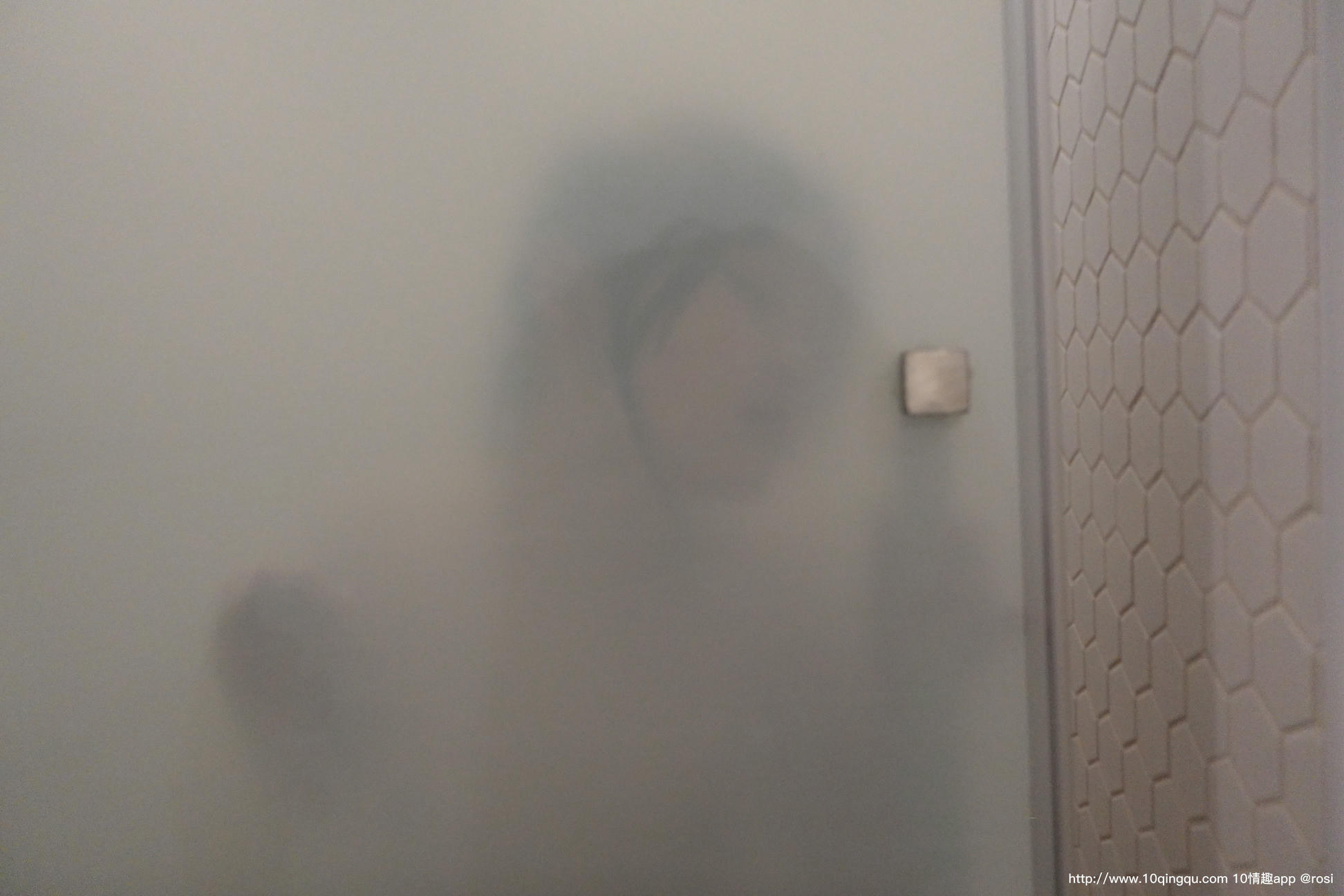 ROSI写真 口罩系列 2020.09.26 NO.1567[61+1P／84.1MB]_第3集