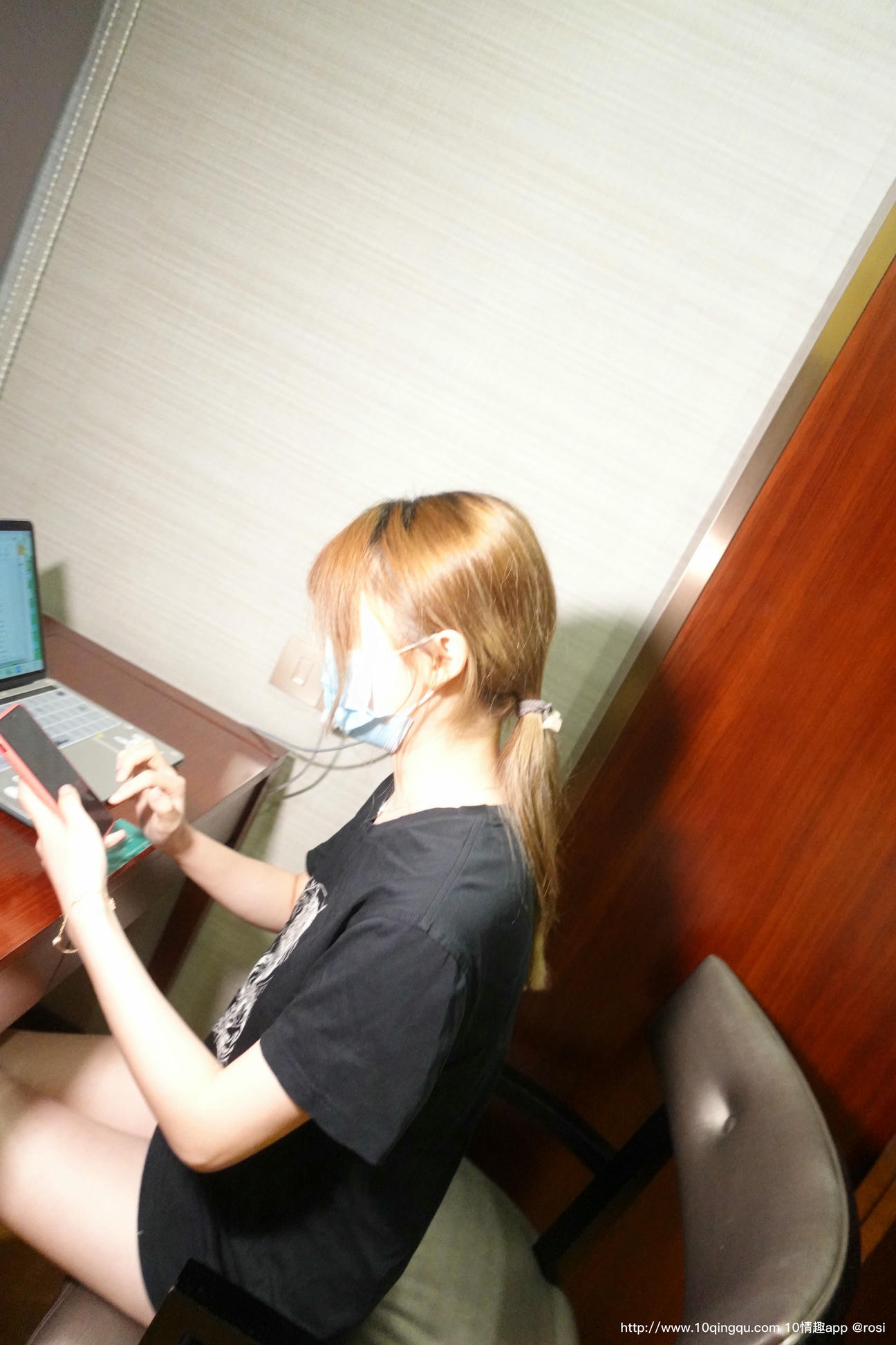 ROSI写真 口罩系列 2020.10.19 NO.1590[116+1P／146MB]_第1集