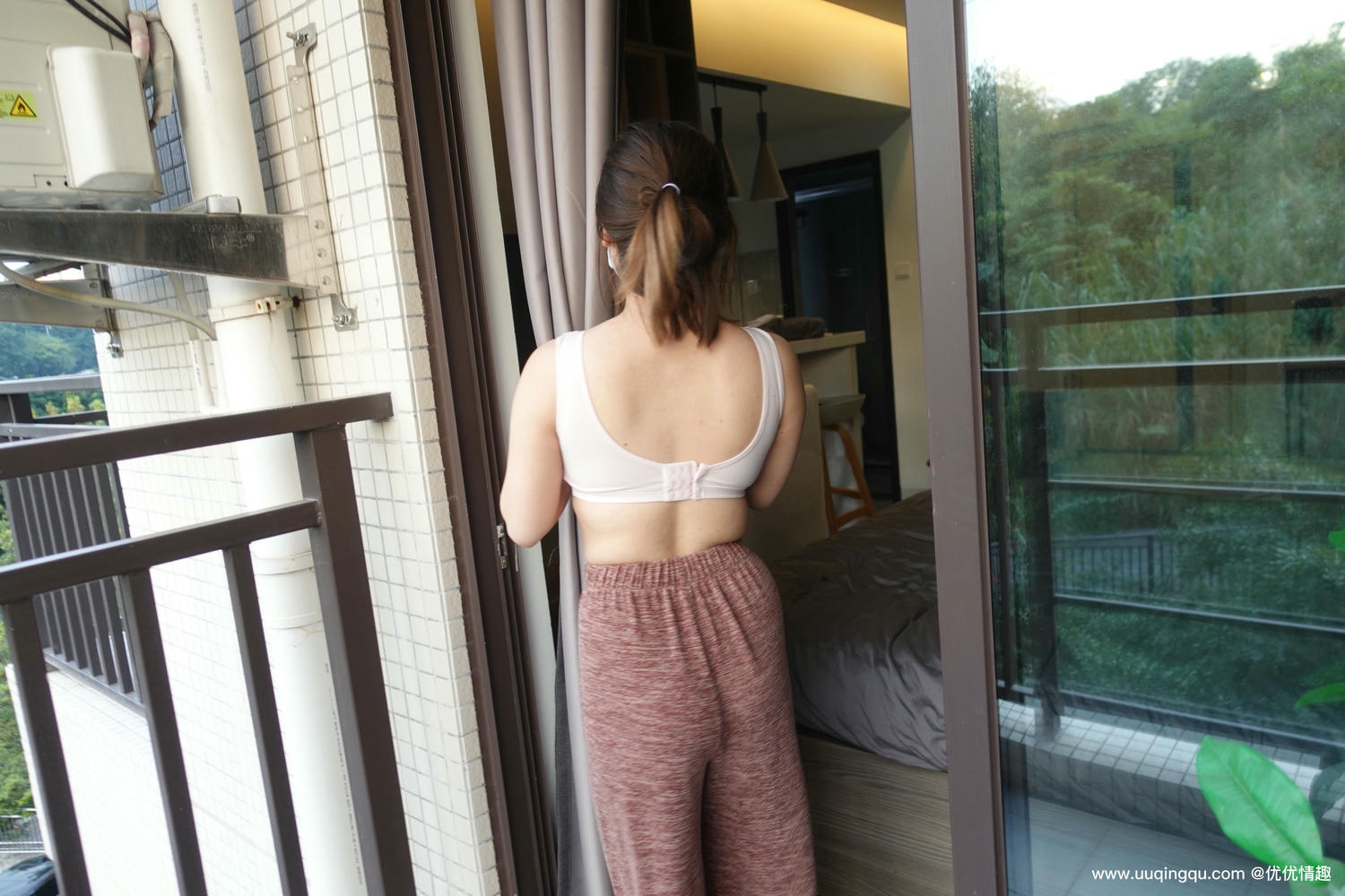 ROSI写真 口罩系列 2020.12.25 NO.1657[52+1P／62.8MB]_第1集