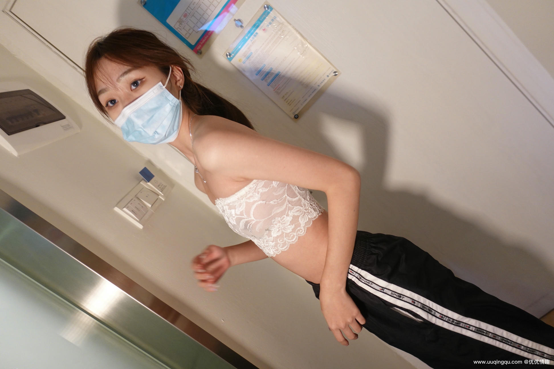 ROSI写真 口罩系列 2021.01.30 NO.1693[71+1P／86.9MB]_第1集