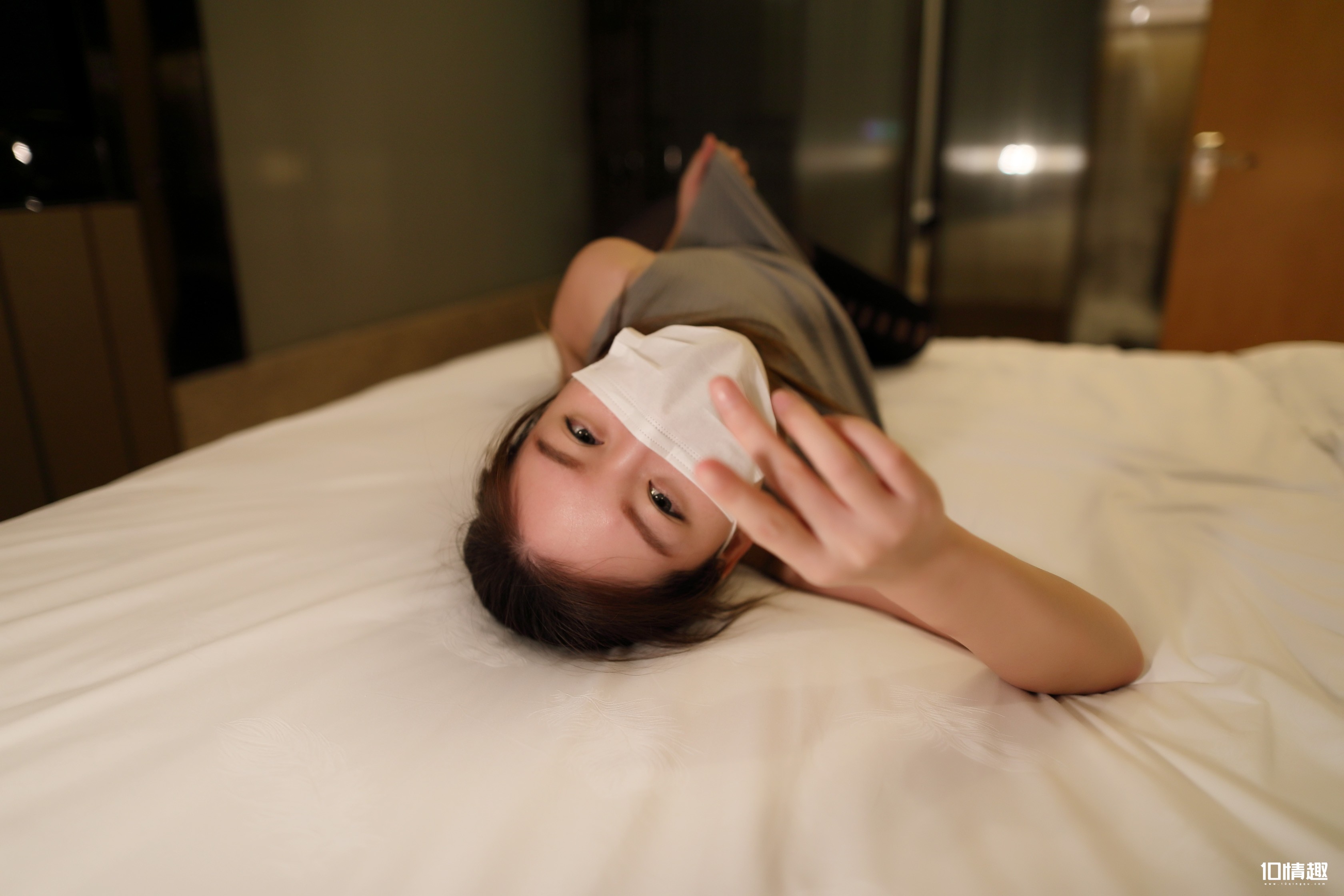 ROSI写真 口罩系列 2018.03.17 NO.0643 [51+1P-33.0M]_第1集