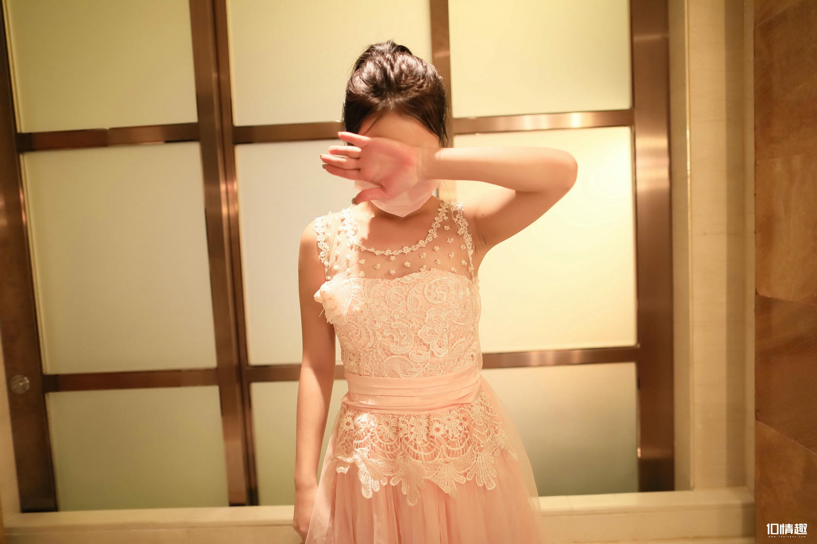 ROSI写真 口罩系列 2018.04.21 NO.0678 [58+1P-39.8M]_第1集