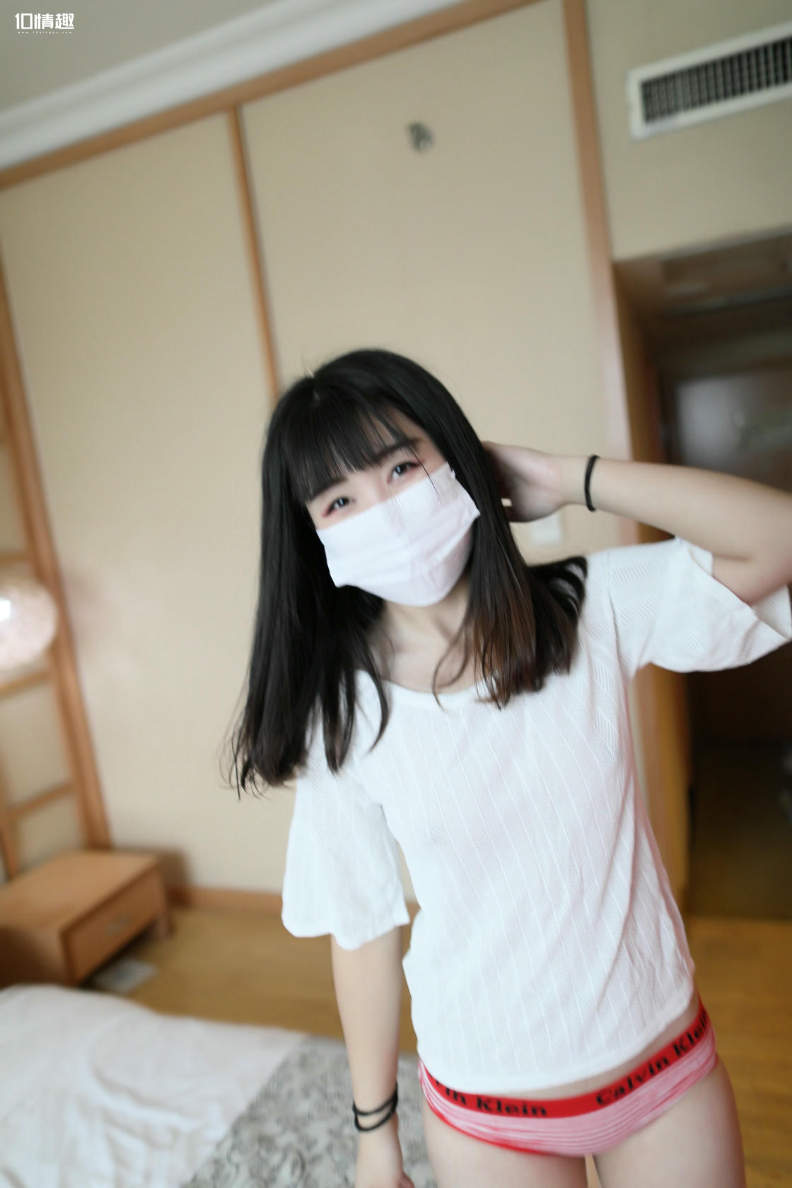 ROSI写真 口罩系列 2018.05.06 NO.0693 [43+1P-37.1M]_第1集