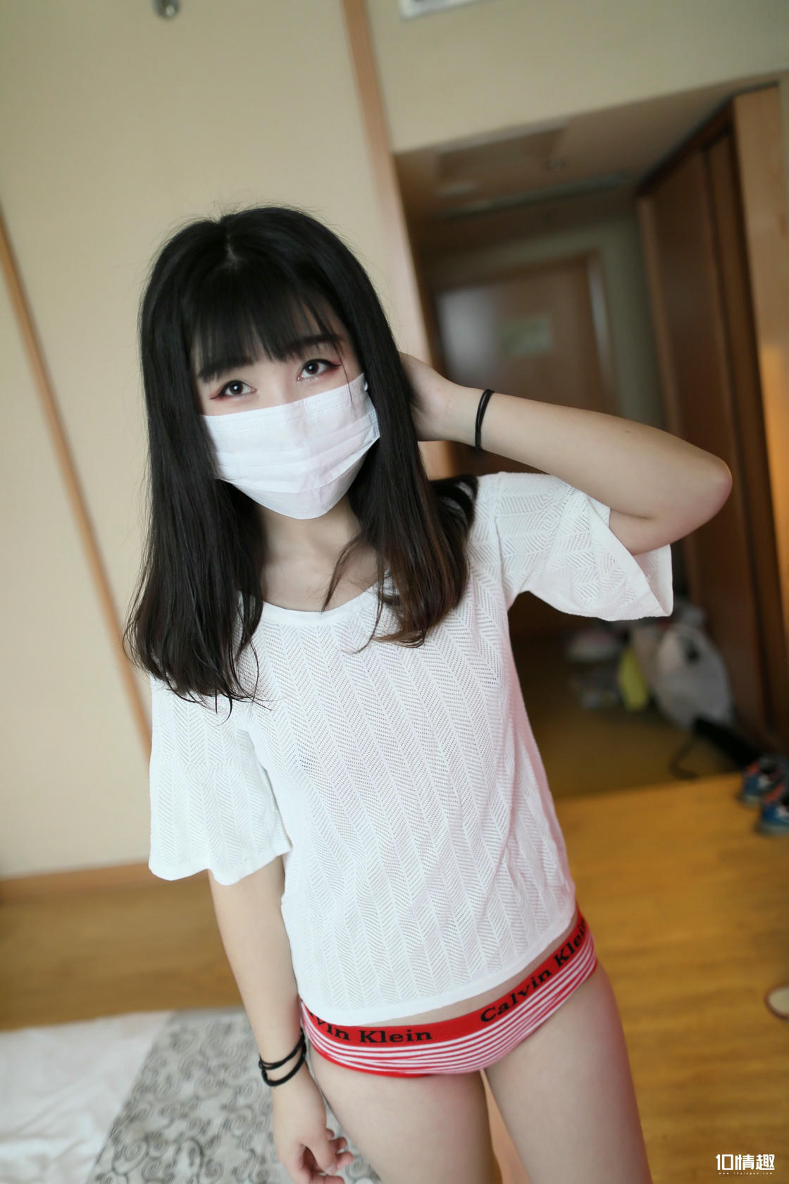 ROSI写真 口罩系列 2018.05.06 NO.0693 [43+1P-37.1M]_第1集