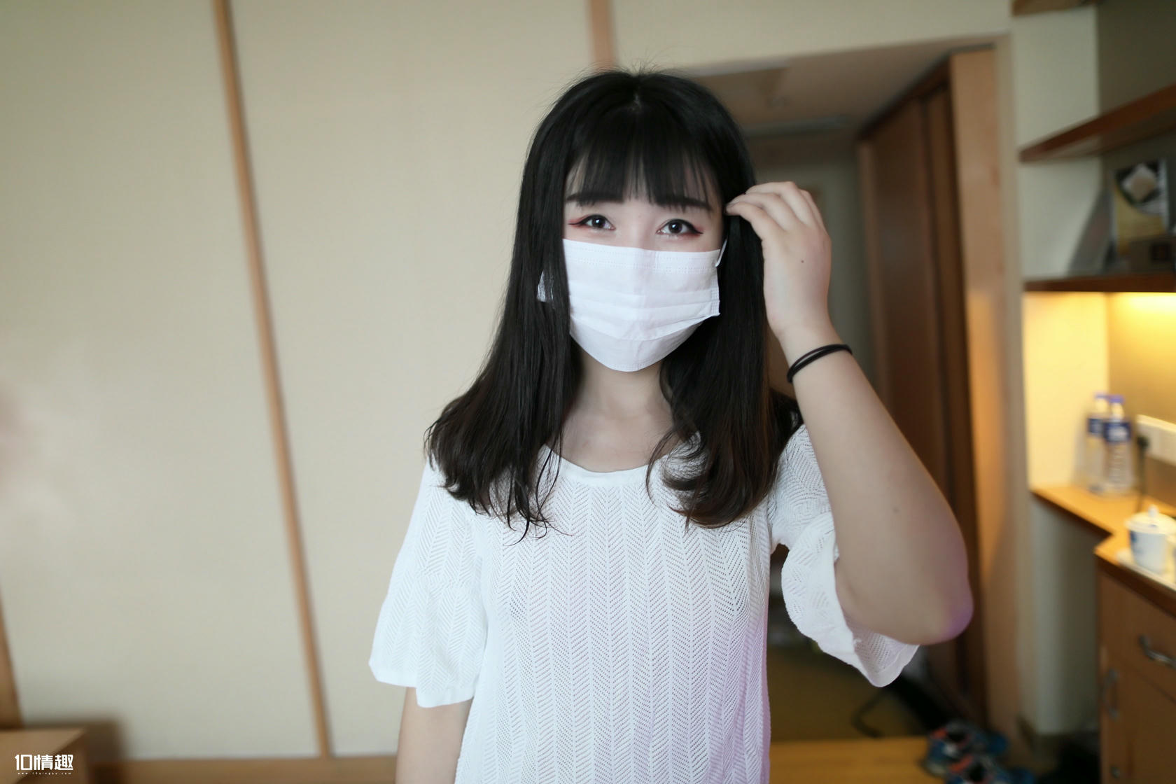 ROSI写真 口罩系列 2018.05.06 NO.0693 [43+1P-37.1M]_第1集