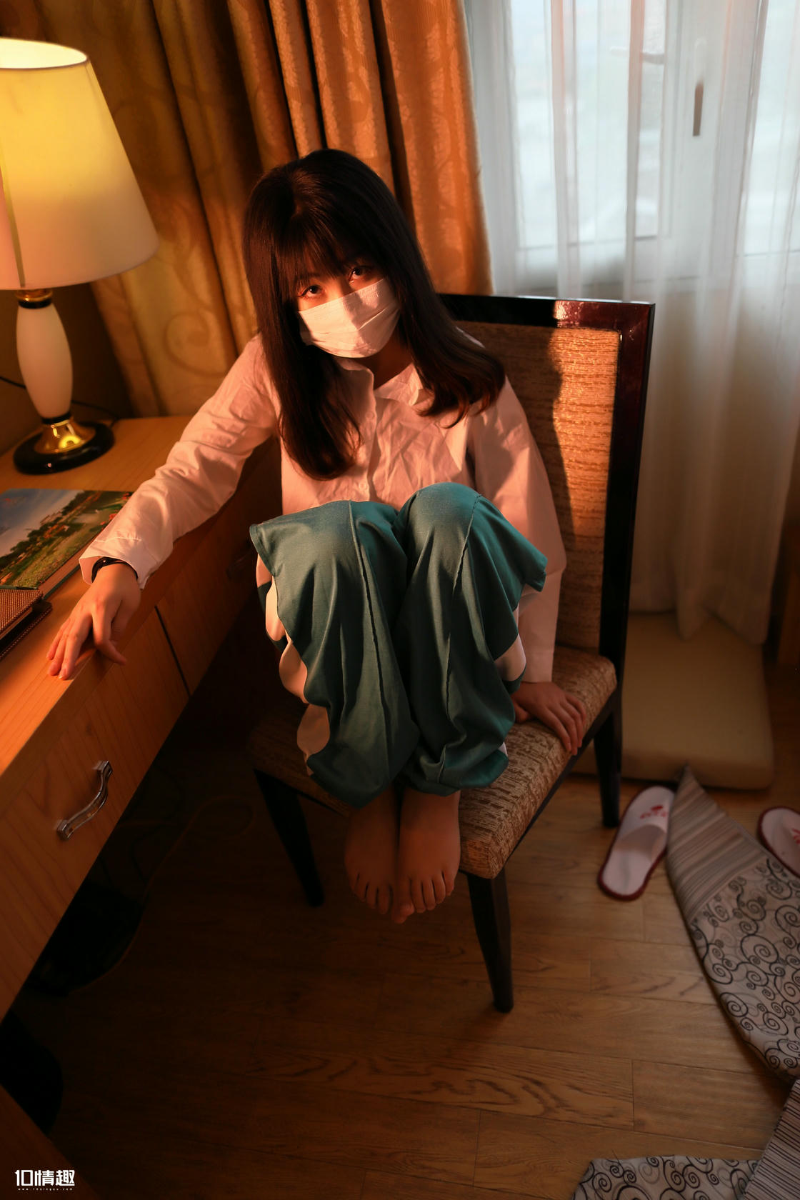 ROSI写真 口罩系列 2018.05.27 NO.0714 [32+1P-33.0M]_第2集