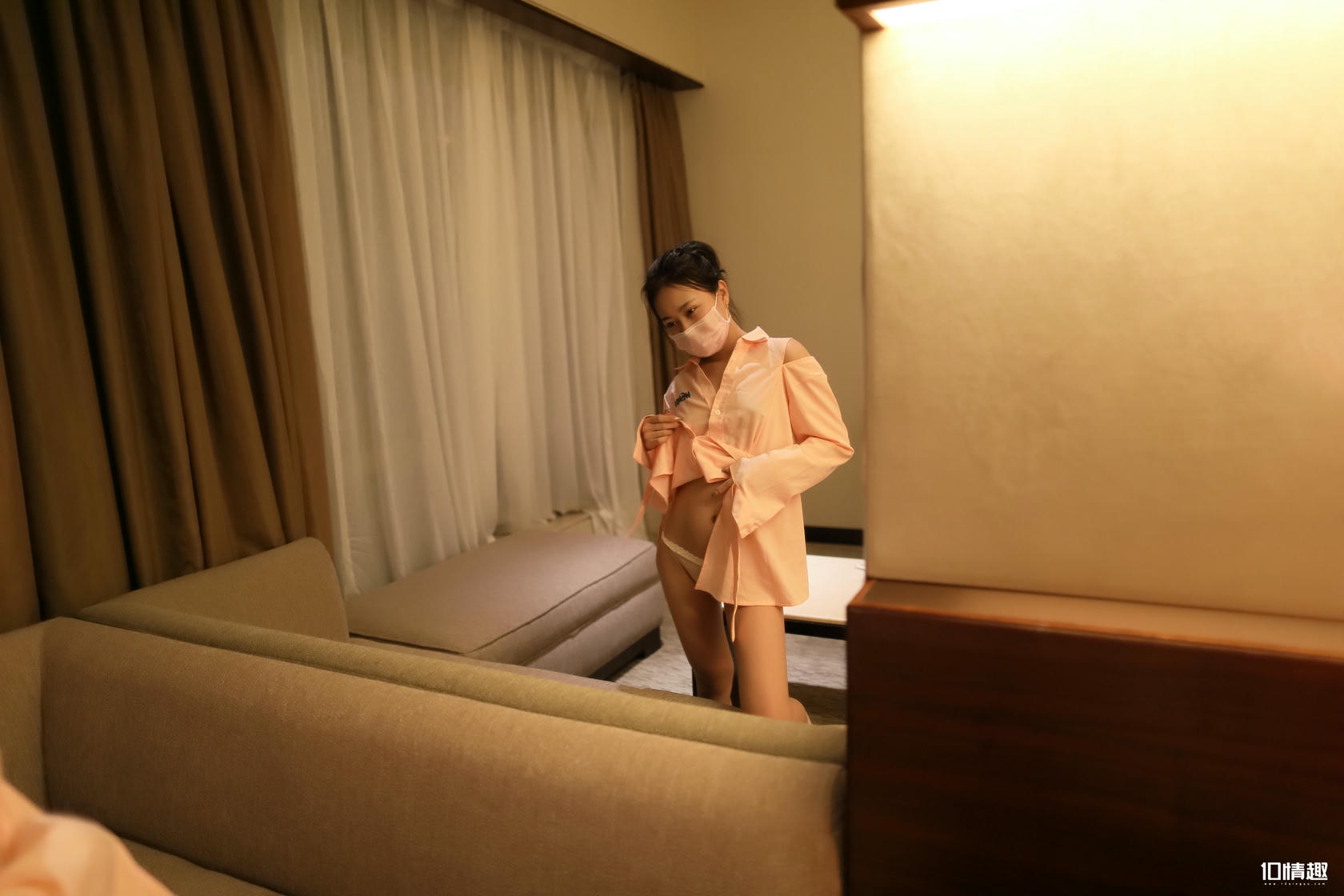 ROSI写真 口罩系列 2018.06.29 NO.0747 [49+1P-49MB]_第1集