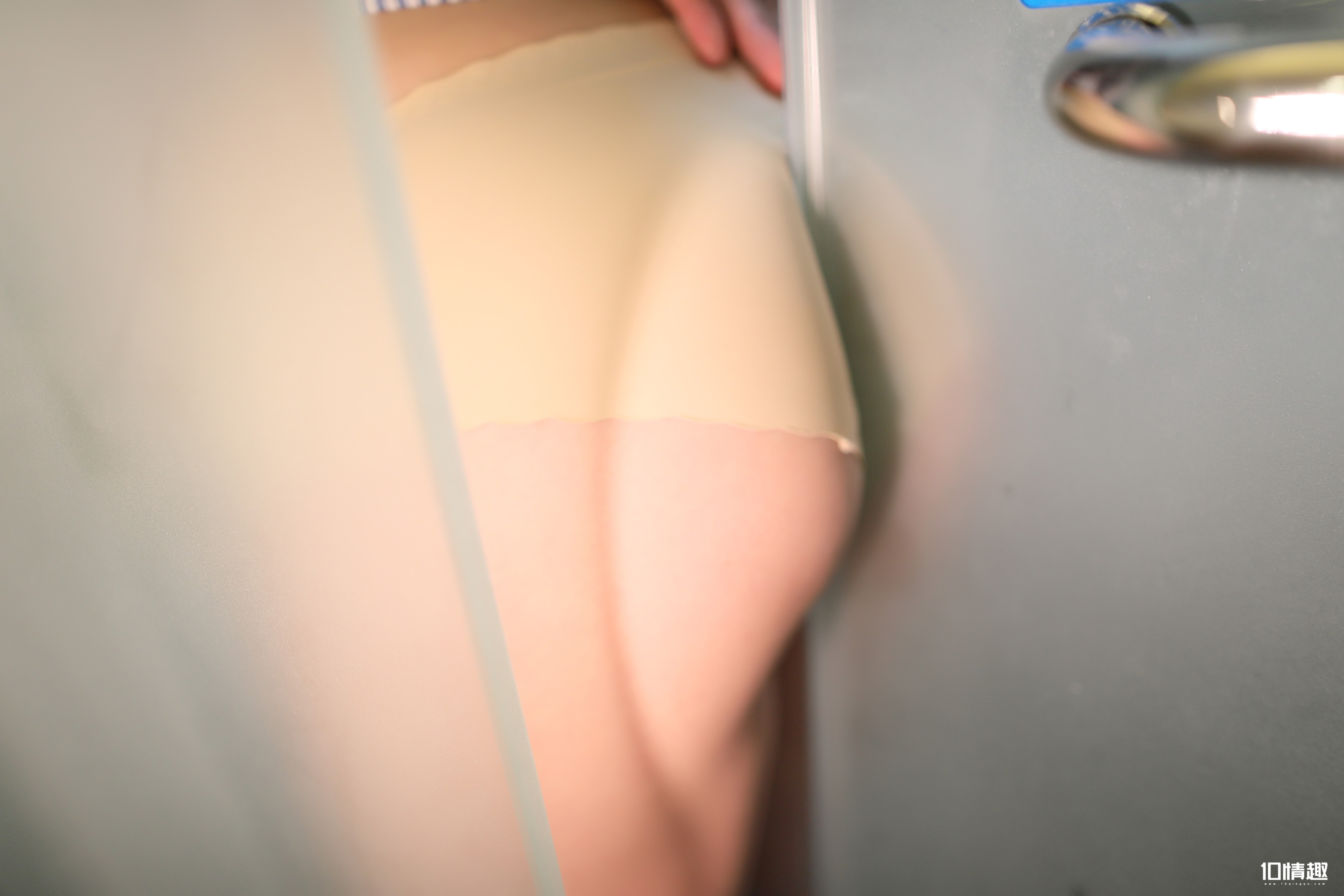 ROSI写真 口罩系列 2018.07.16 NO.0764 [50+1P-47.7M]_第1集