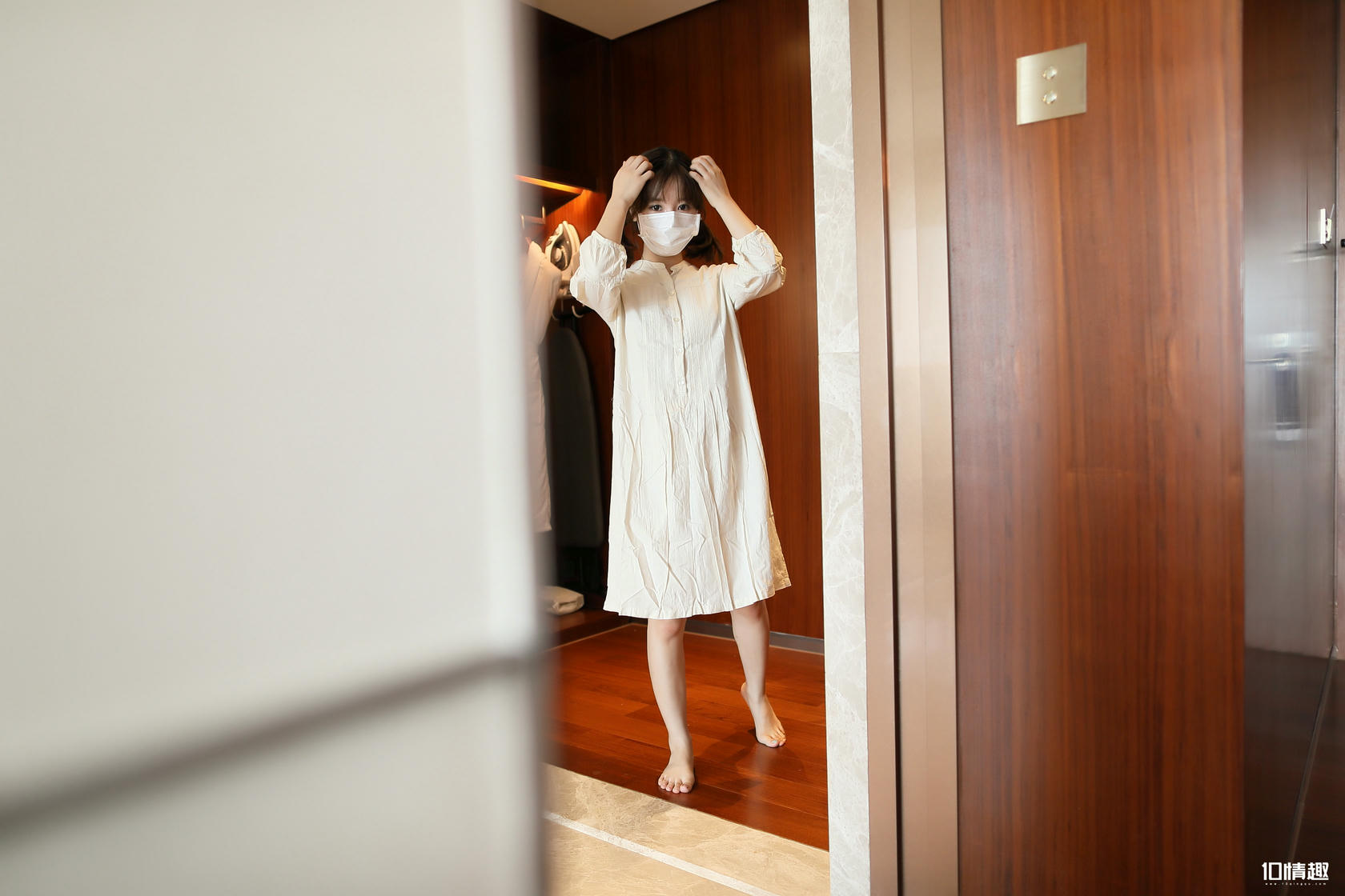 ROSI写真 口罩系列 2018.07.23 NO.0771 [70+1P-66.2M]_第1集