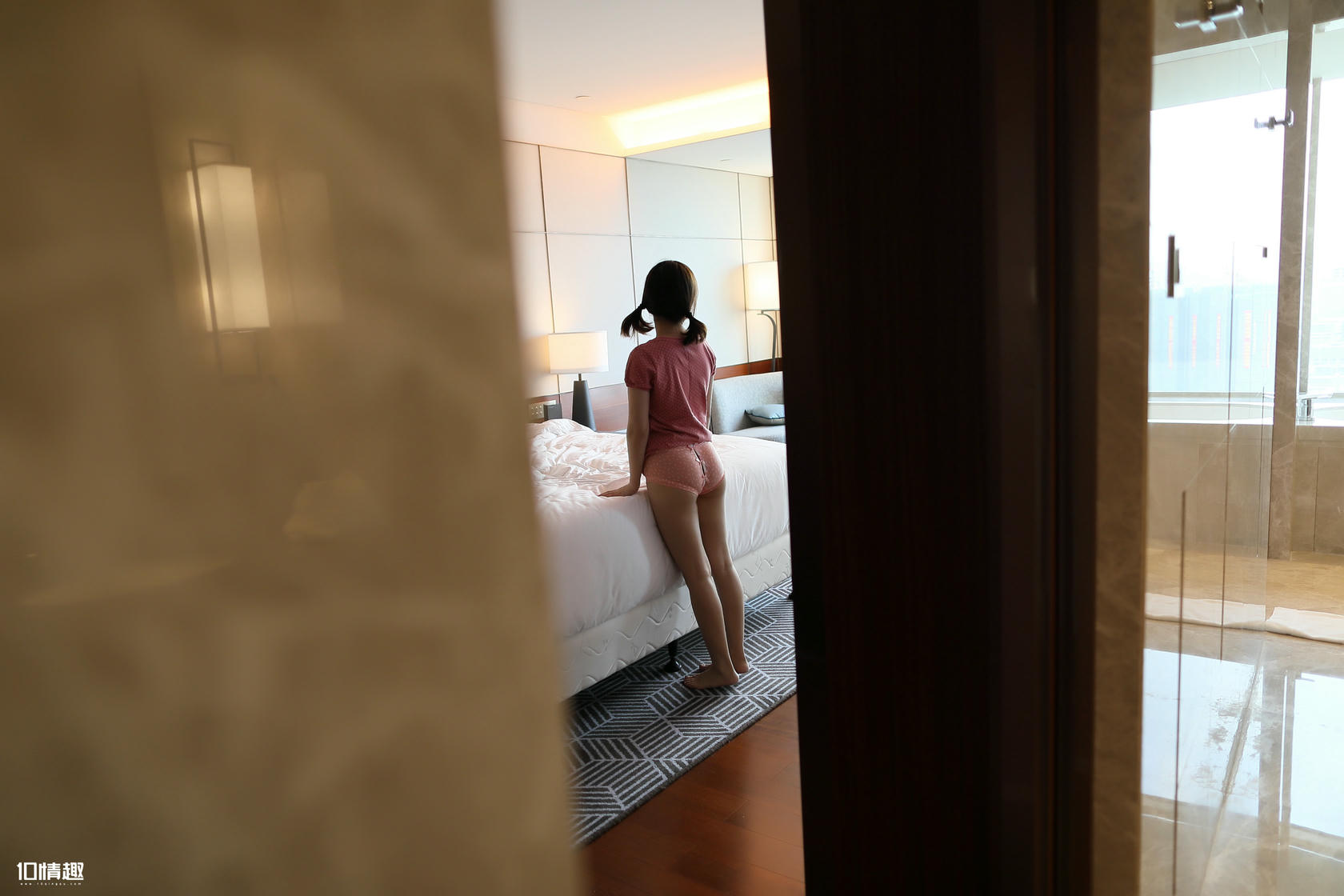 ROSI写真 口罩系列 2018.07.30 NO.0778 [84+1P-69.5M]_第1集
