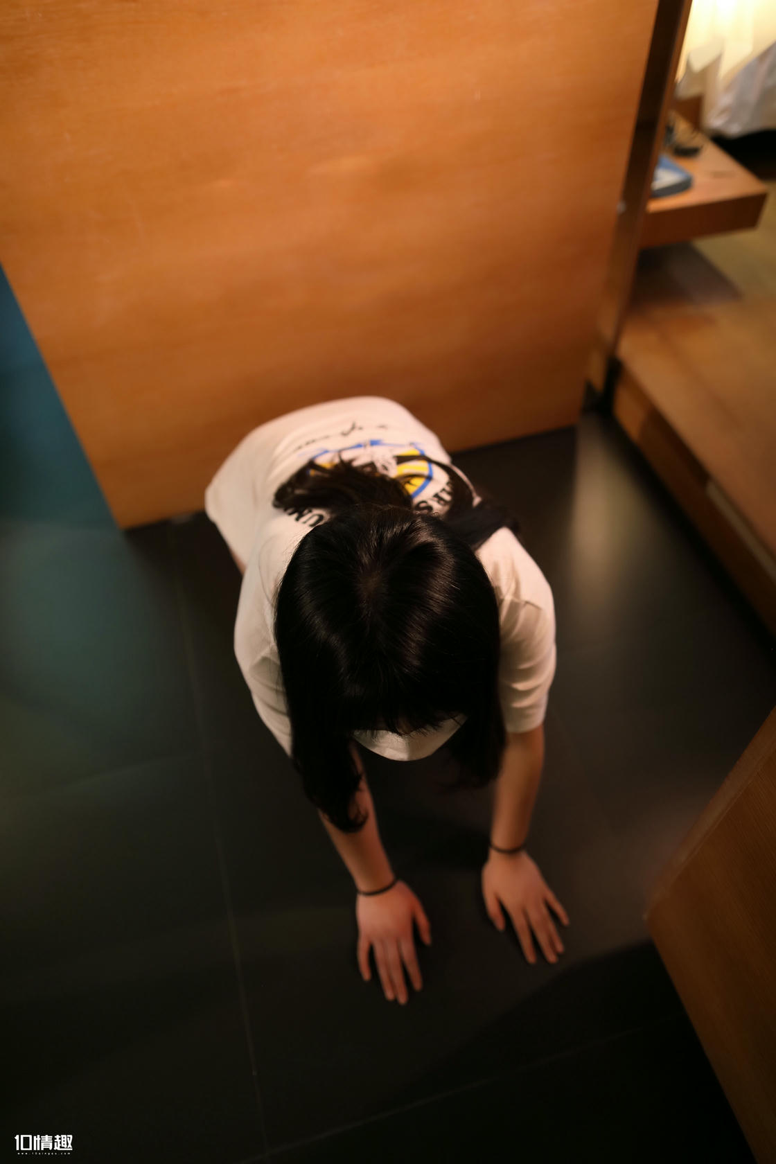 ROSI写真 口罩系列 2018.08.30 NO.0809 [49+1P-97.9M]_第1集