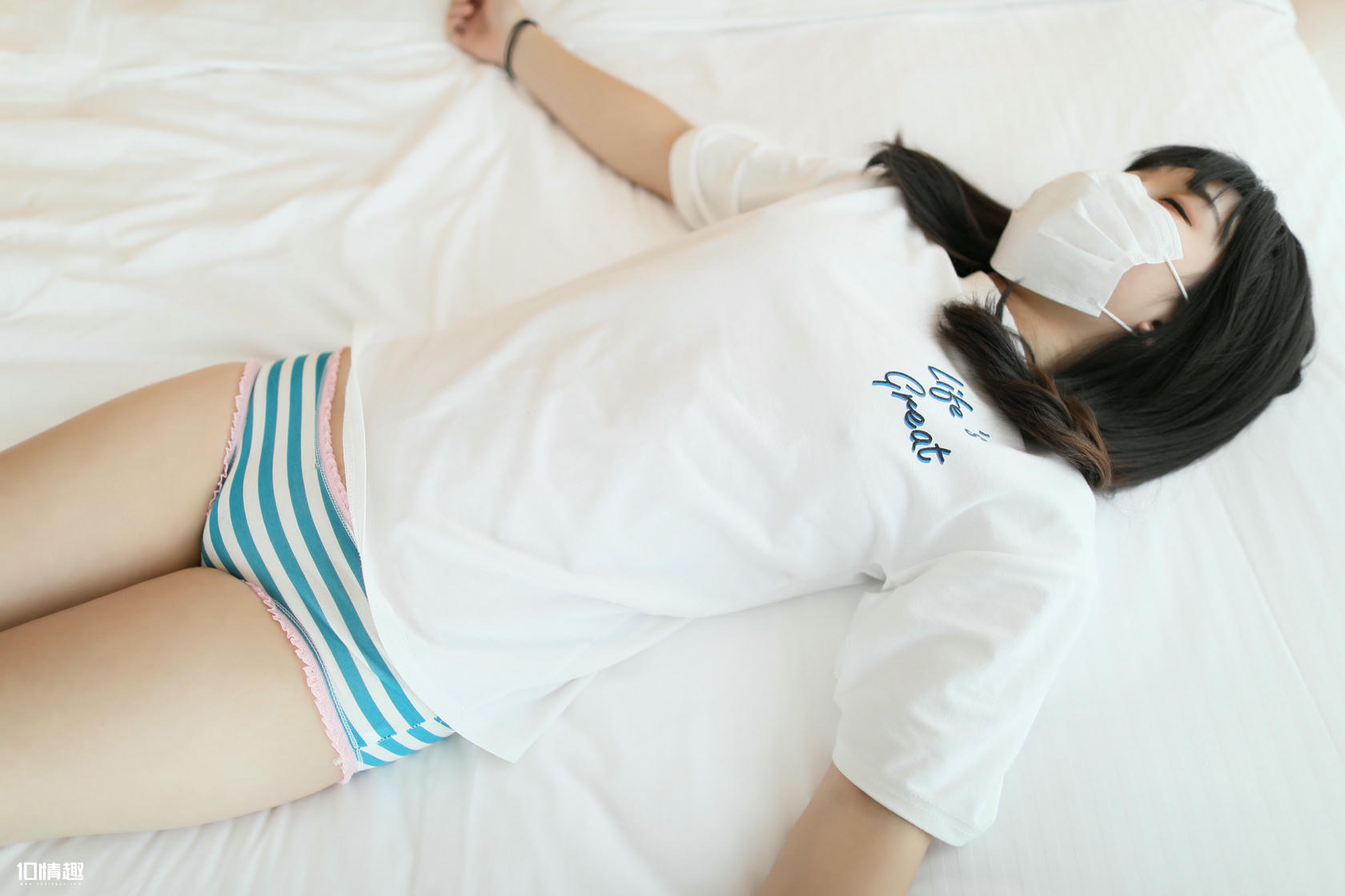 ROSI写真 口罩系列 2018.09.14 NO.0824 [33+1P-23.2M]_第1集
