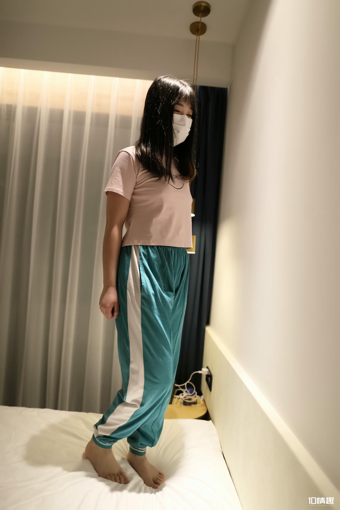 ROSI写真 口罩系列 2018.09.16 NO.0826 [35+1P-26.0M]_第1集