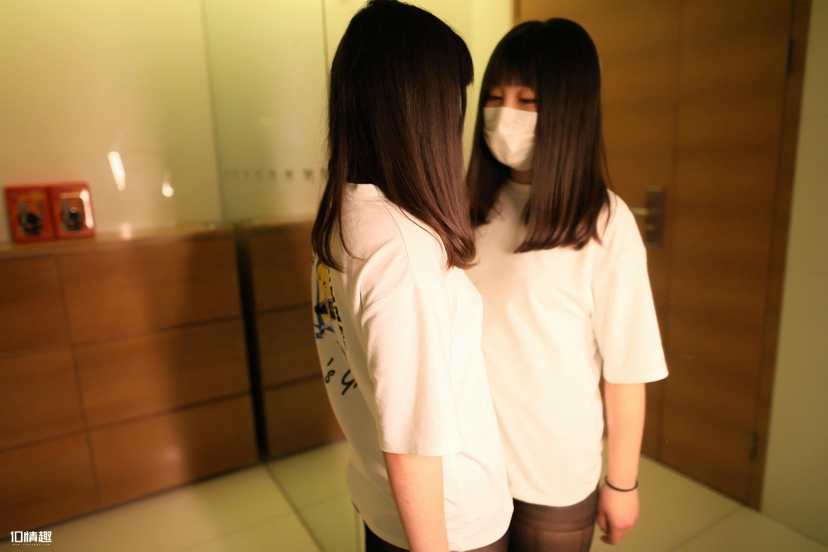 ROSI写真 口罩系列 2018.10.04 NO.0844 [54+1P-108M]_第1集