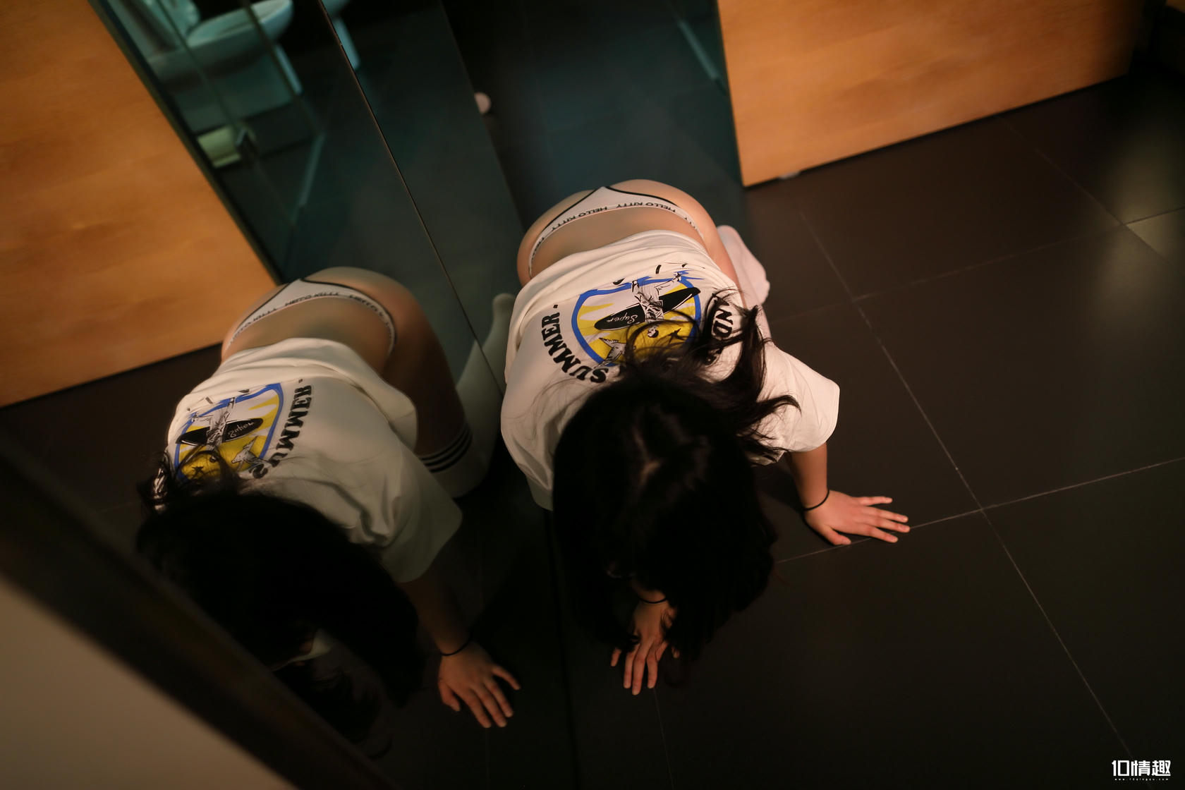 ROSI写真 口罩系列 2018.10.24 NO.0864 [41+1P-35.3M]_第1集