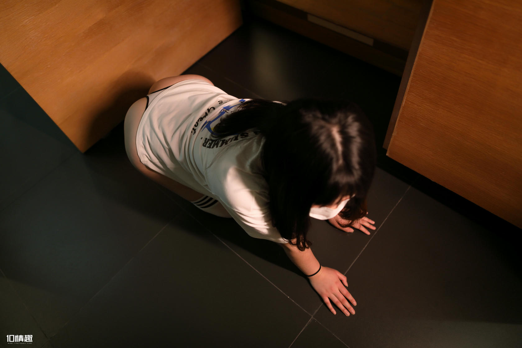 ROSI写真 口罩系列 2018.10.24 NO.0864 [41+1P-35.3M]_第1集