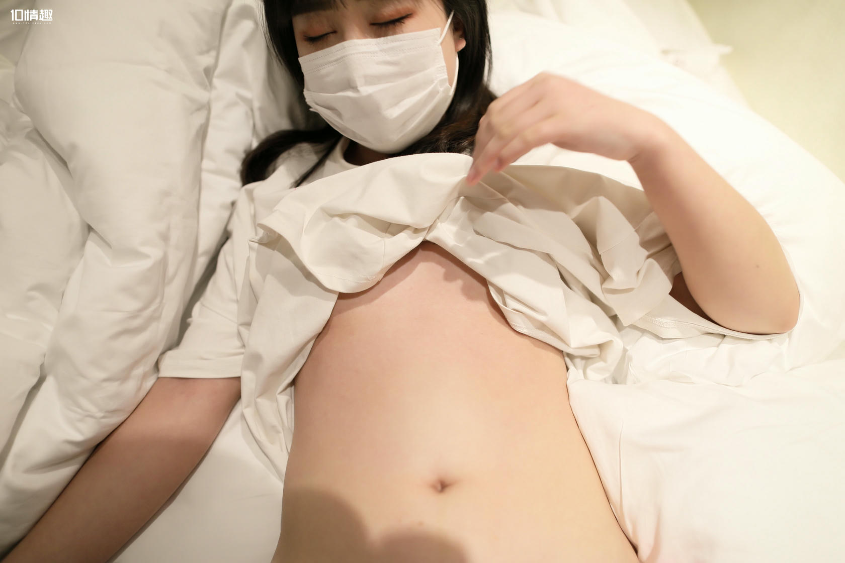 ROSI写真 口罩系列 2018.10.28 NO.0868 [34+1P-24.3M]_第2集