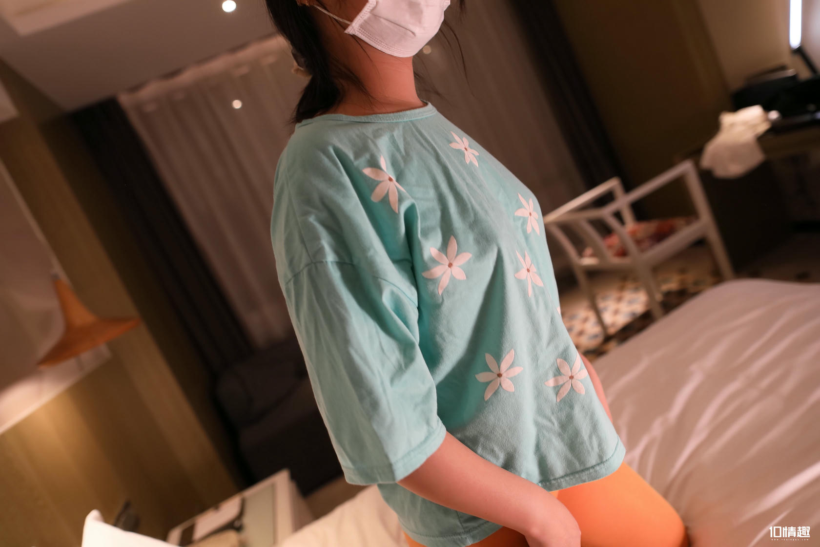 ROSI写真 口罩系列 2018.10.29 NO.0869 [42+1P38.2MB]_第1集
