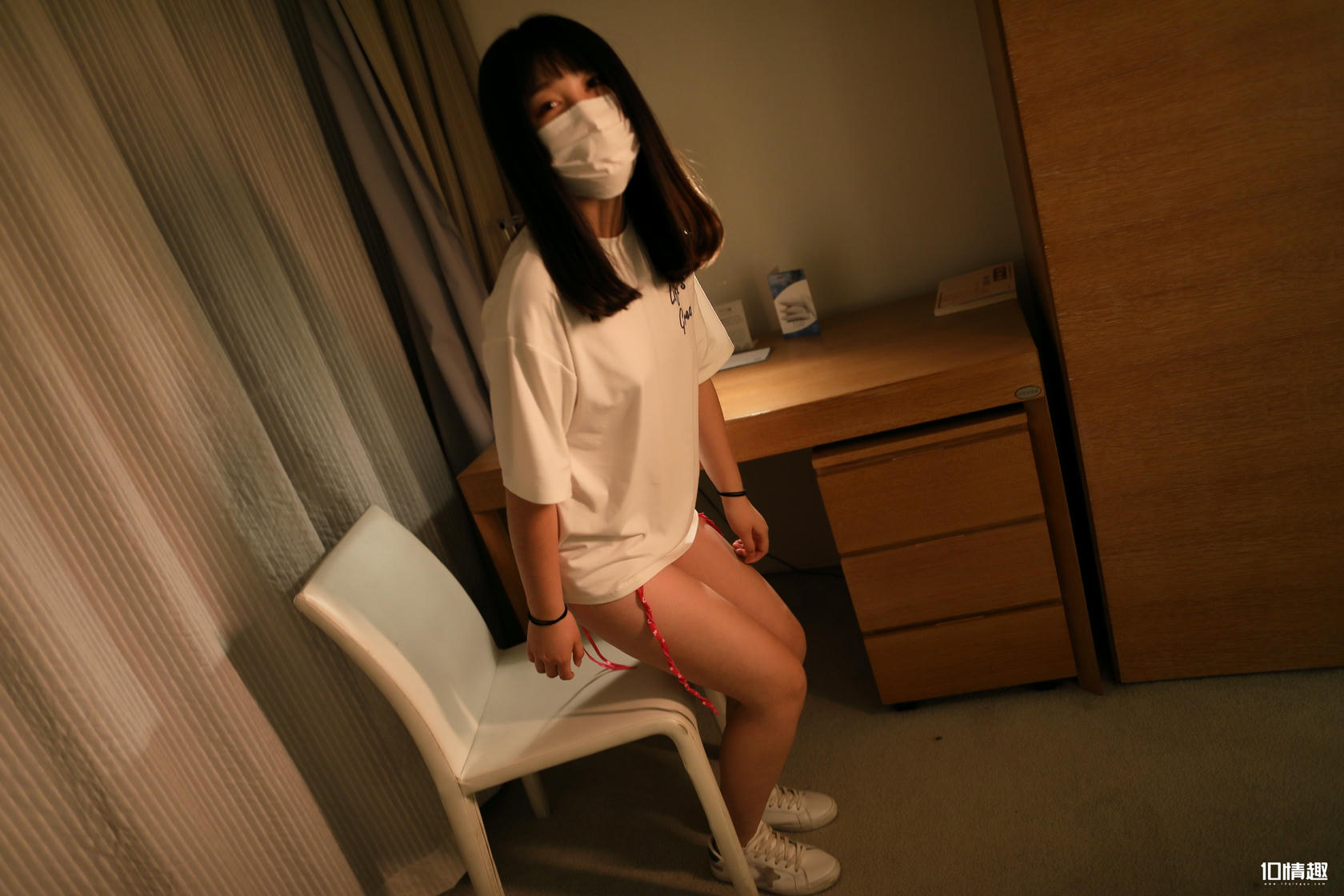 ROSI写真 口罩系列 2018.12.15 NO.0916[39+1P38M]_第1集