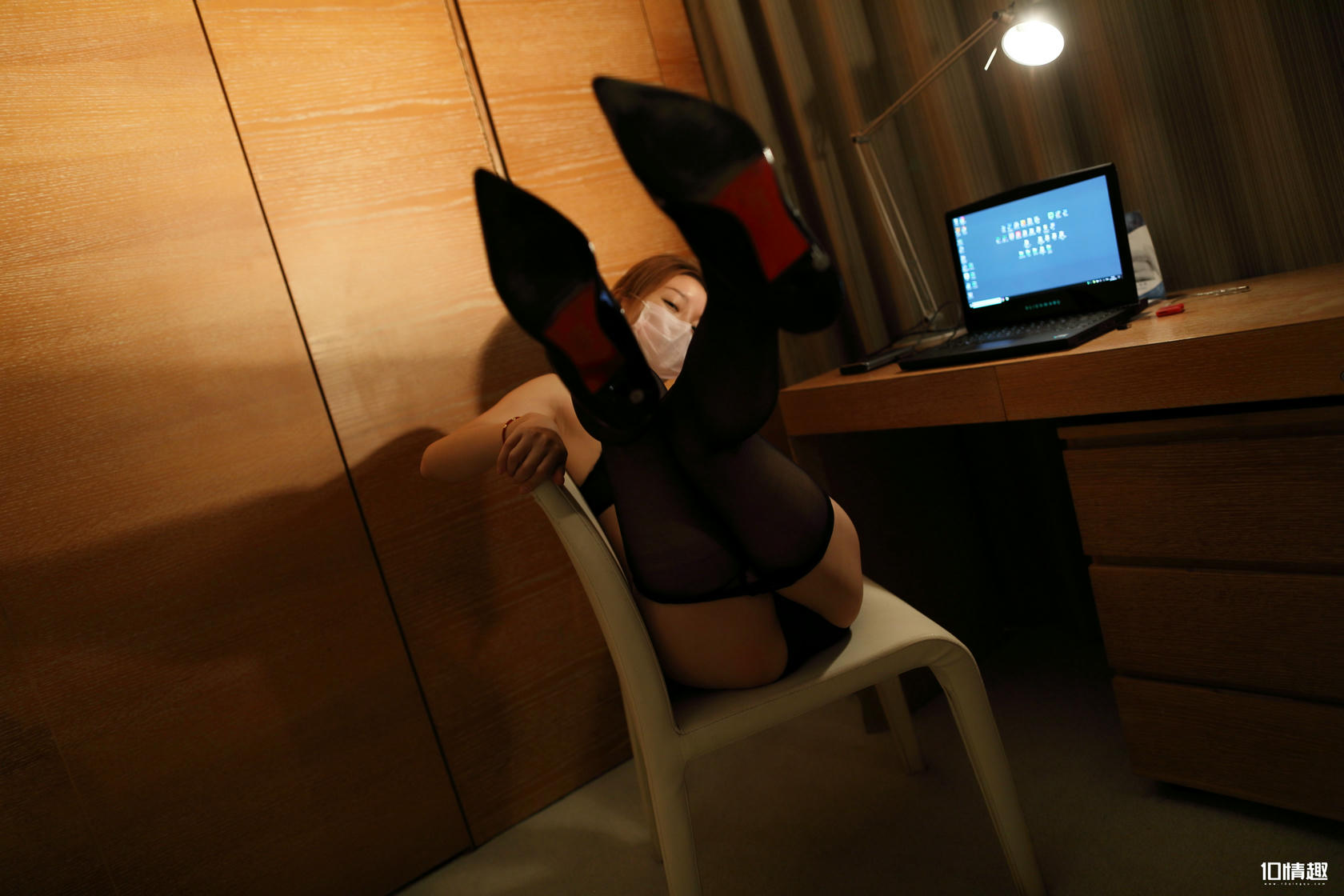 ROSI写真 口罩系列 2018.12.31 NO.0932 [64P55MB]_第2集