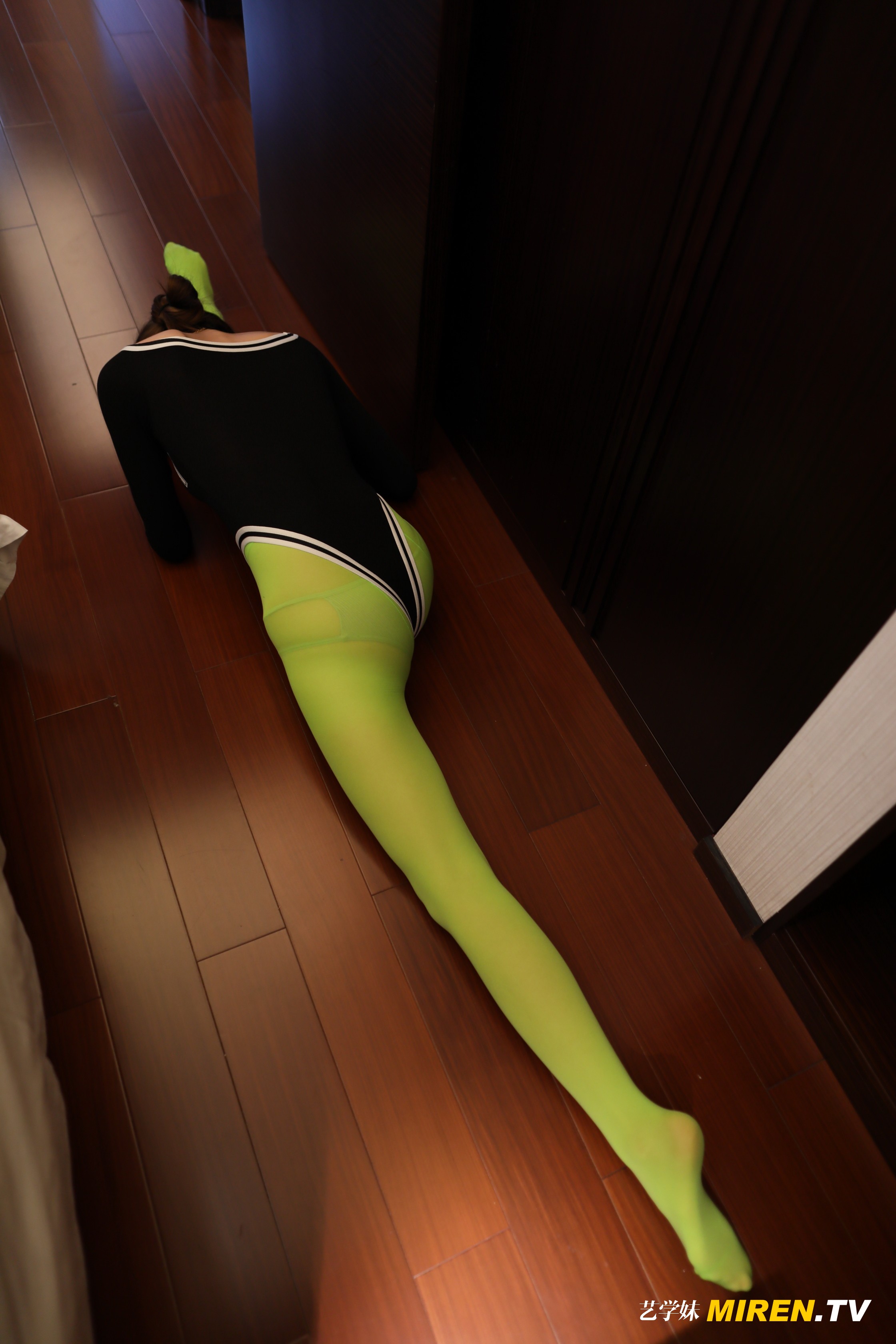 ROSI艺学妹 2020.03.18 NO.0101[72+1P／40.6MB]_第3集