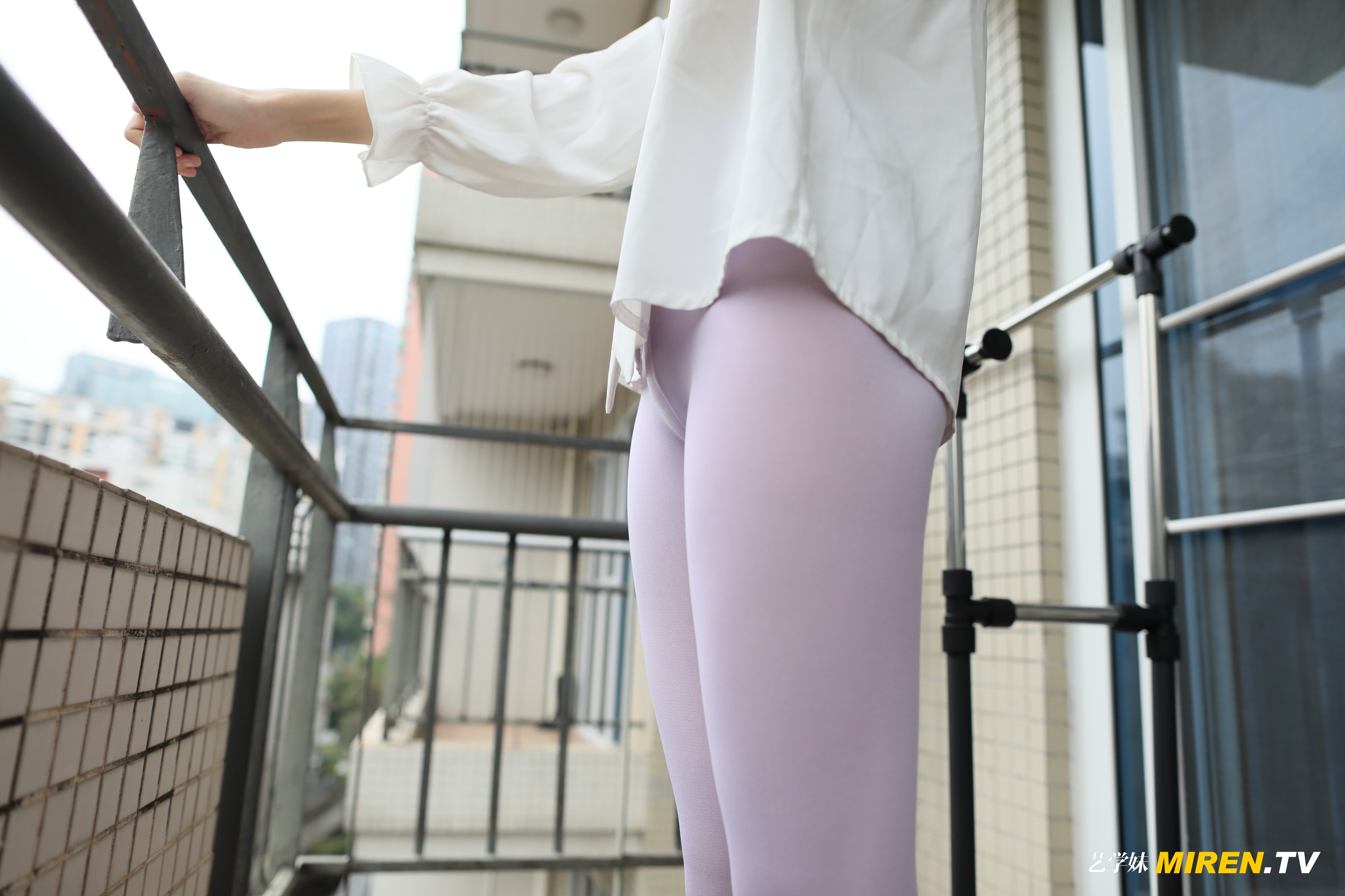 ROSI艺学妹 2020.04.21 NO.0114[69+1P／55MB]_第2集