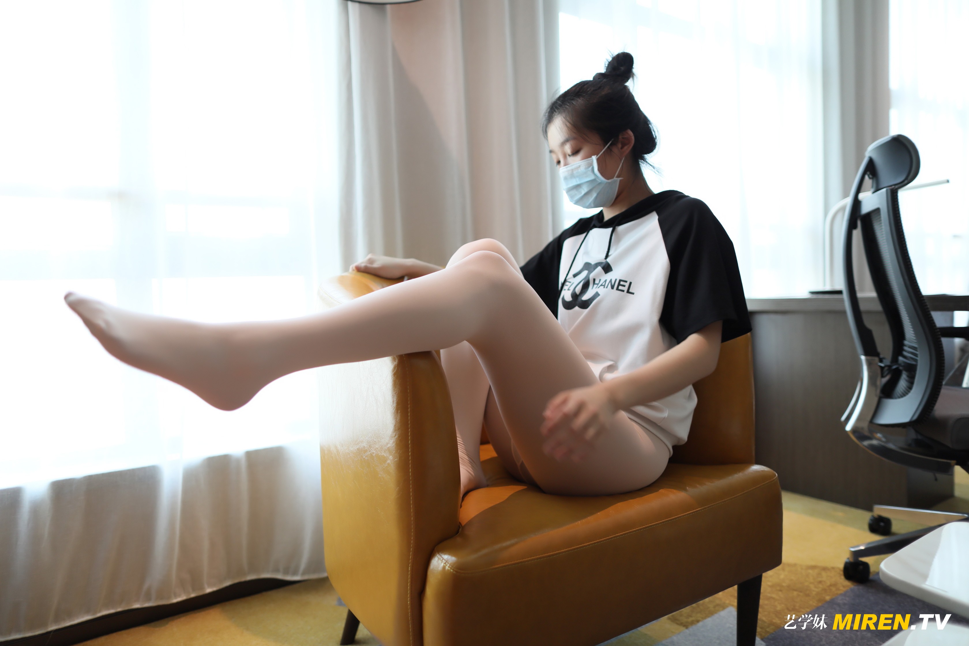 ROSI艺学妹 2020.04.26 NO.0119[82+1P／50.7MB]_第2集