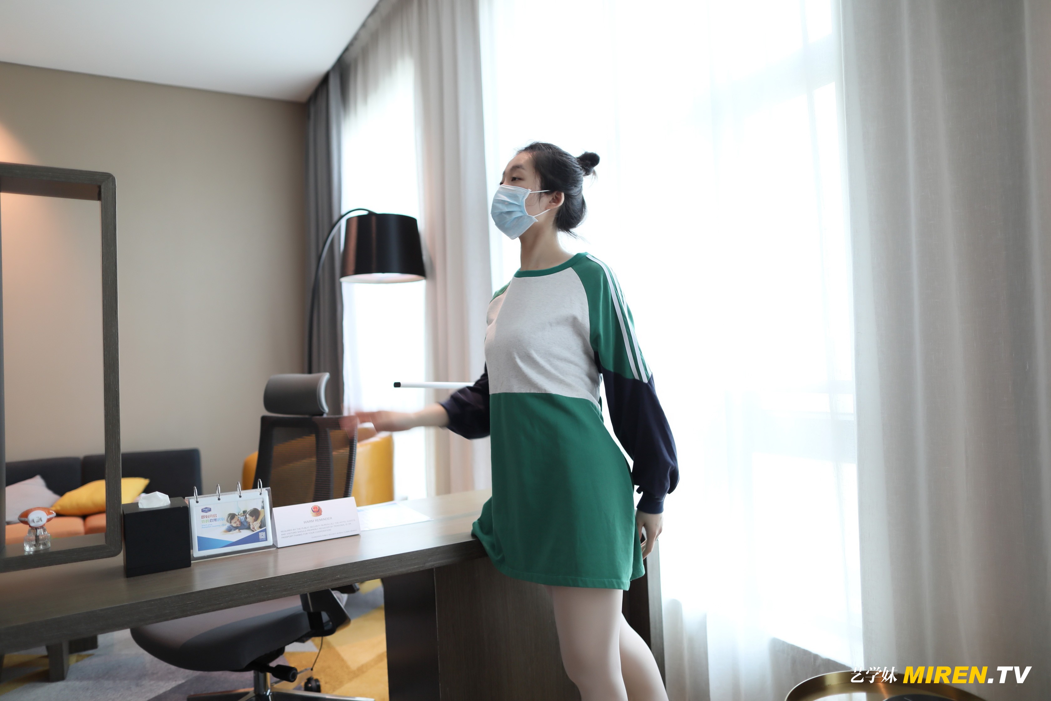 ROSI艺学妹 2020.05.01 NO.0123[72+1P／52.3MB]_第1集