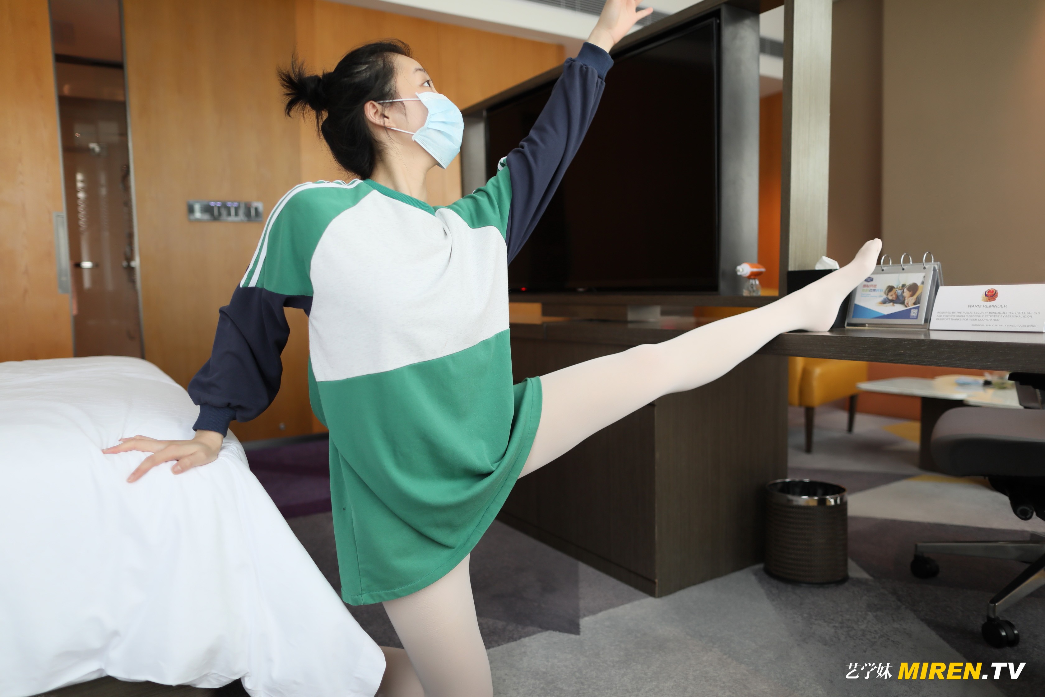 ROSI艺学妹 2020.05.01 NO.0123[72+1P／52.3MB]_第4集