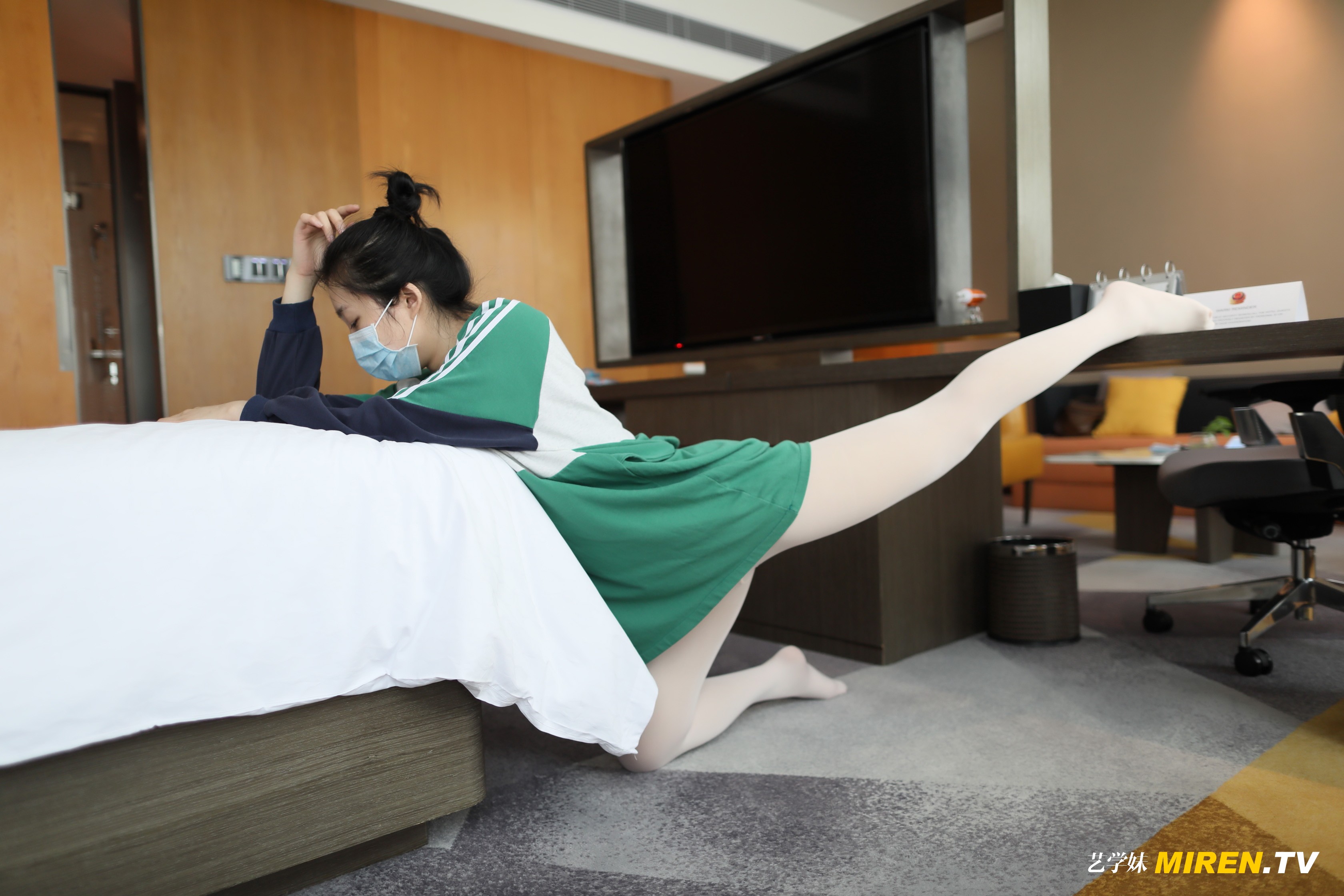 ROSI艺学妹 2020.05.01 NO.0123[72+1P／52.3MB]_第4集