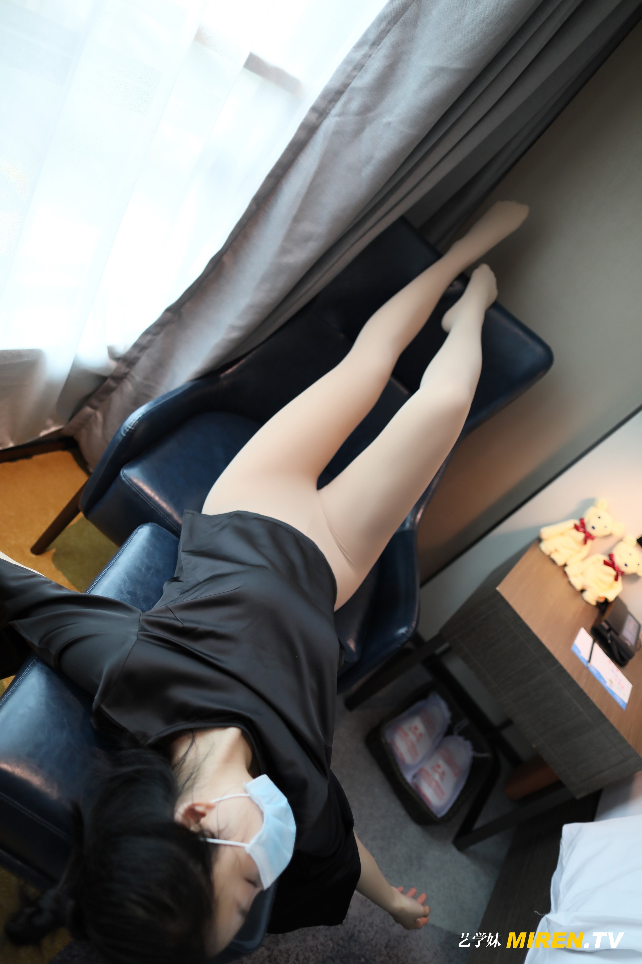 ROSI艺学妹 2020.06.28 NO.0141[73+1P／47.9MB]_第3集